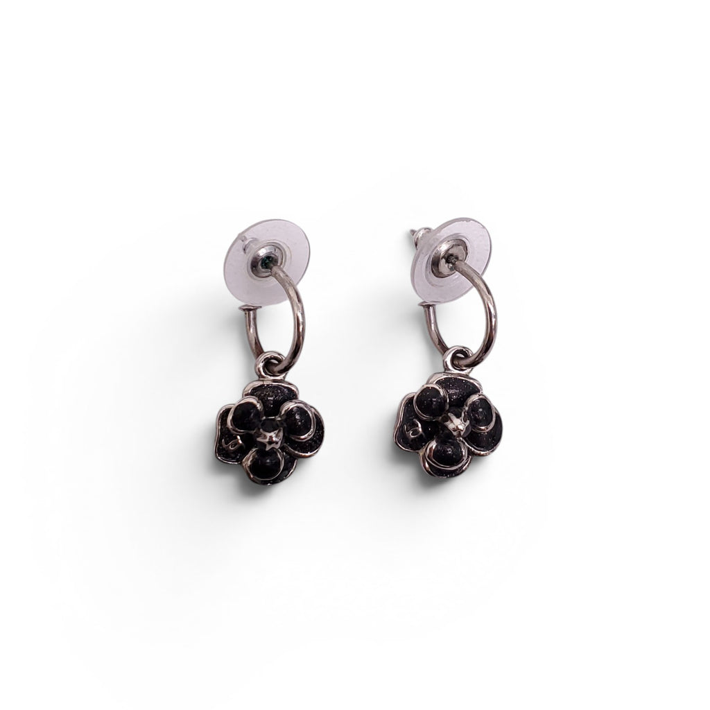 CHANEL ENAMEL CC CAMÉLIA DROP EARRINGS