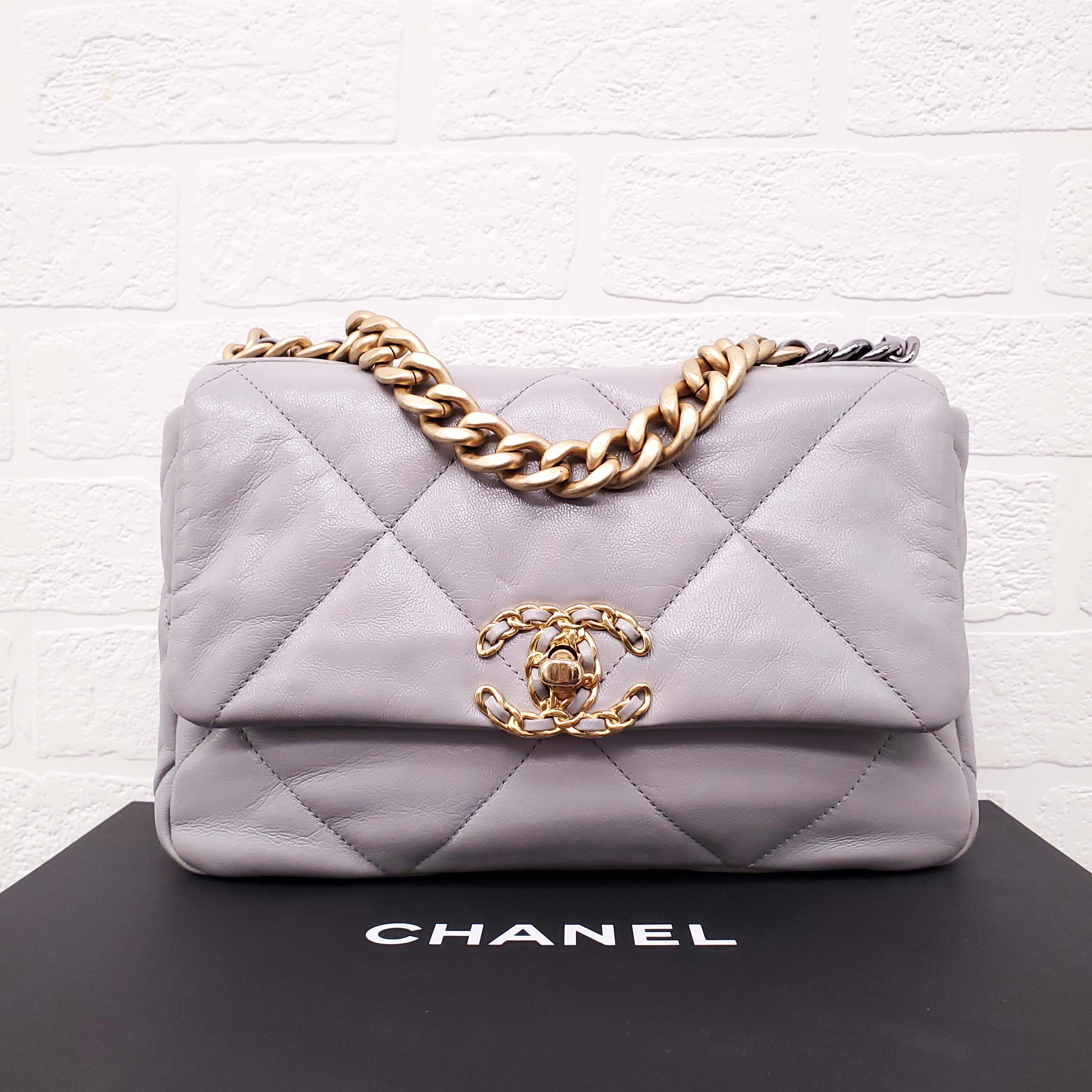 CHANEL GREY 19 FLAP BAG