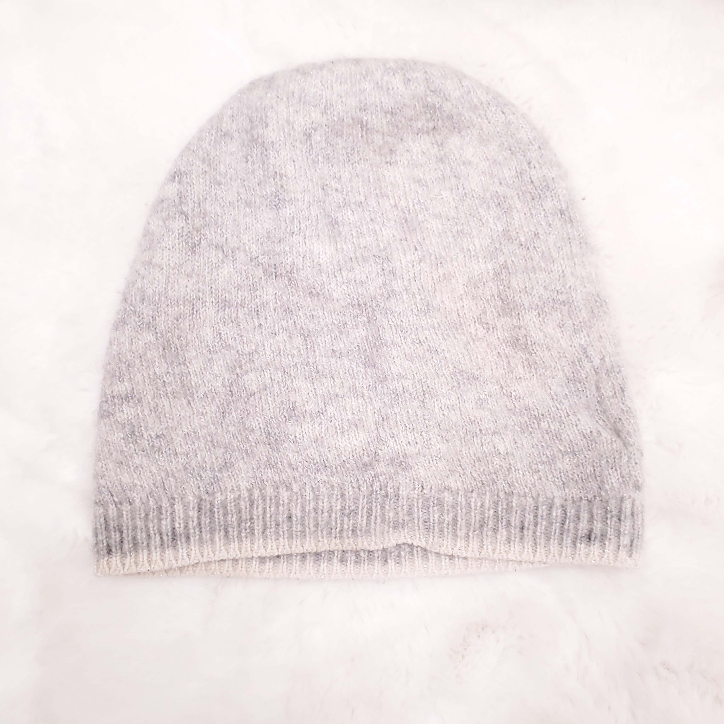 CHANEL GREY CASHMERE LOGO HAT