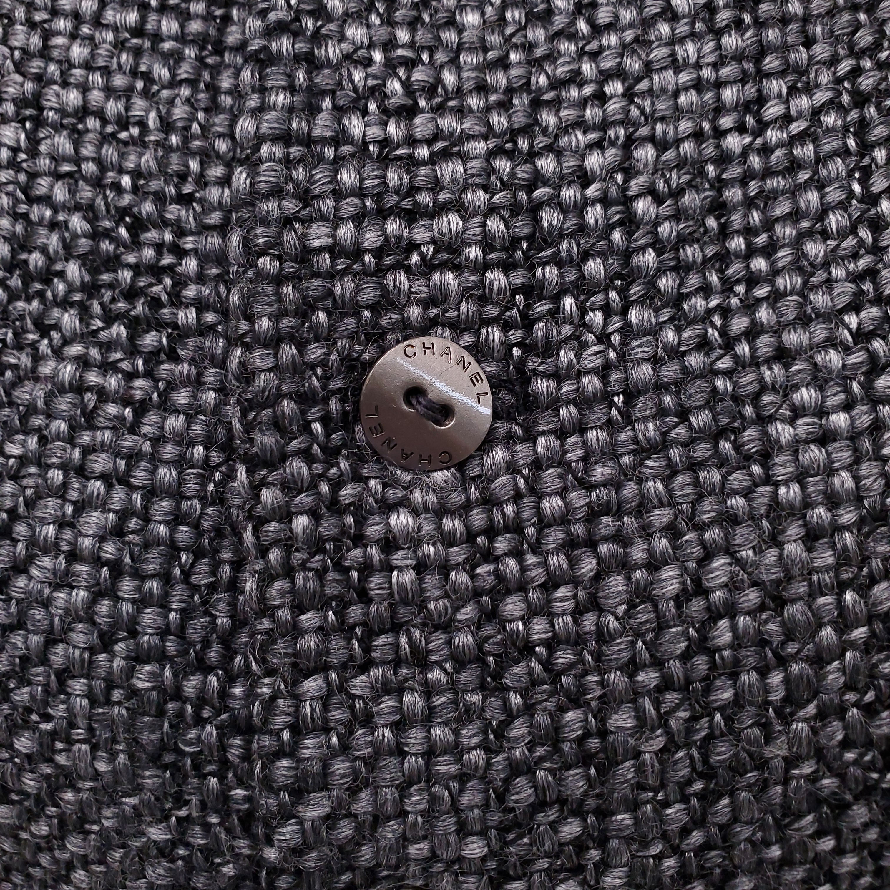 CHANEL GREY TWEED TANK TOP WITH LOGO BUTTONS - SIZE 42