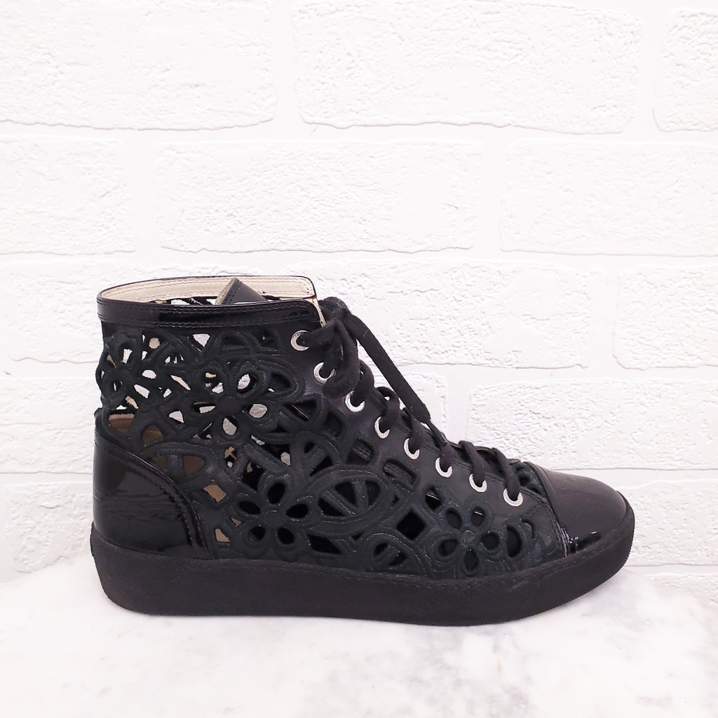 CHANEL LACE BLACK HIGHTOP SNEAKERS - SIZE 40