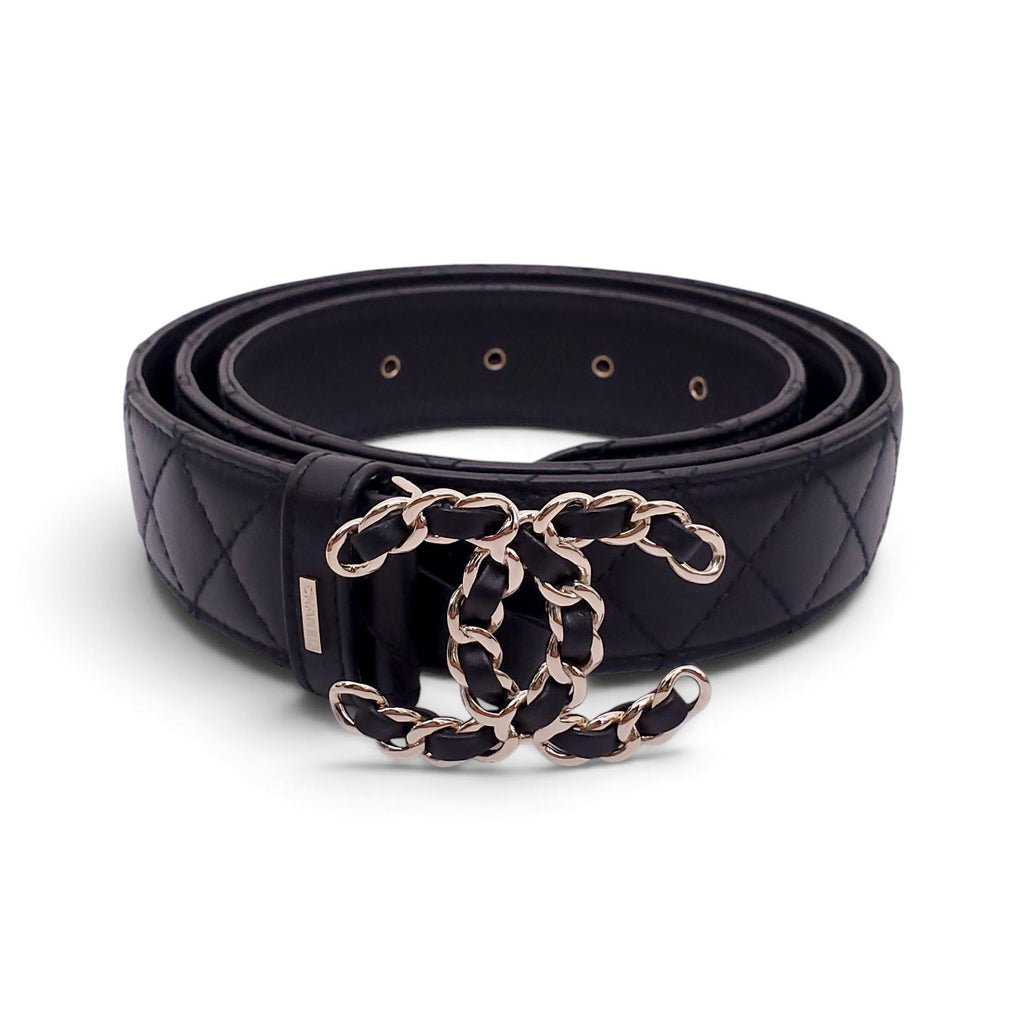 CHANEL LEATHER LOGO BELT - SIZE 105