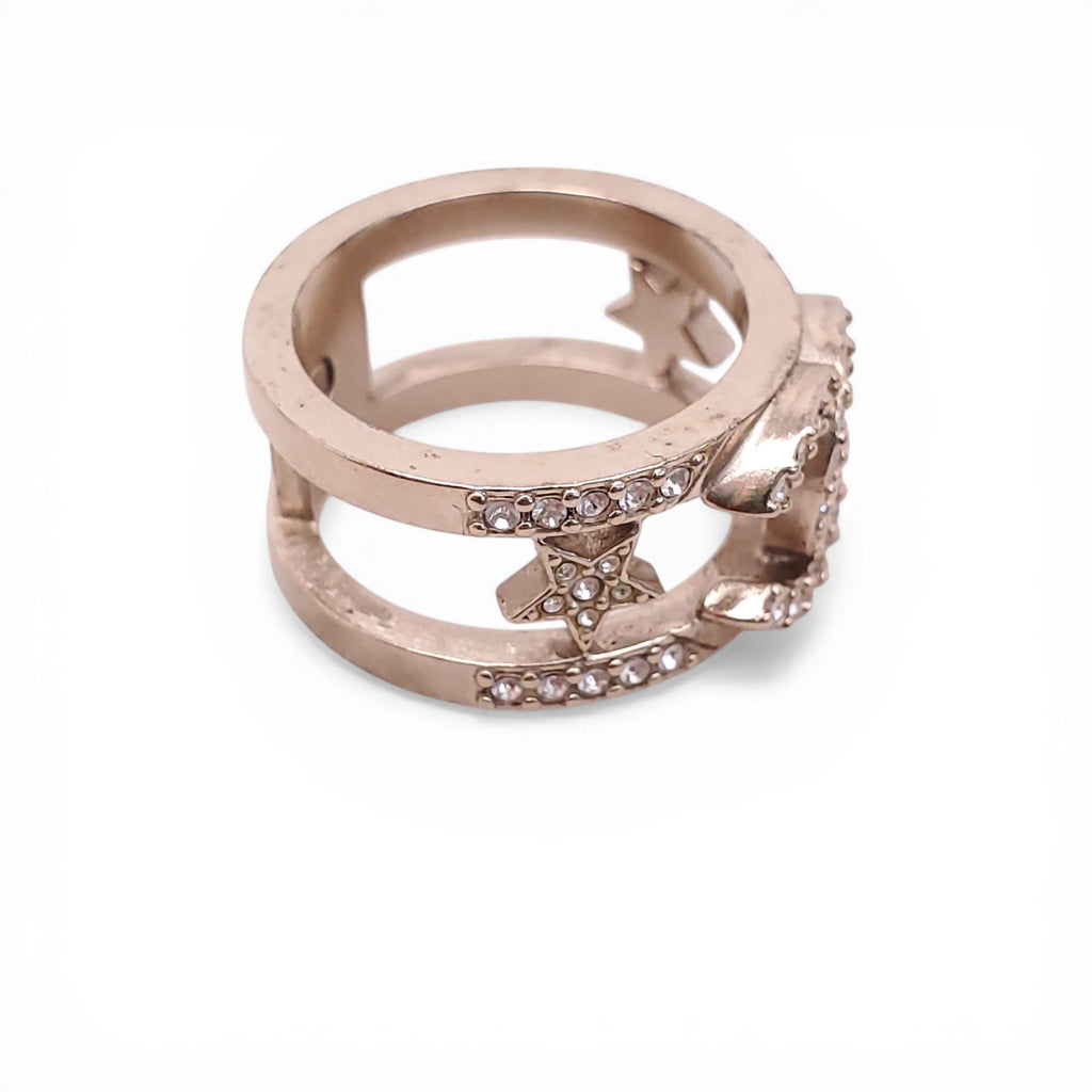 CHANEL METAL AND CRYSTAL CC LOGO STAR RING - SIZE 7.5