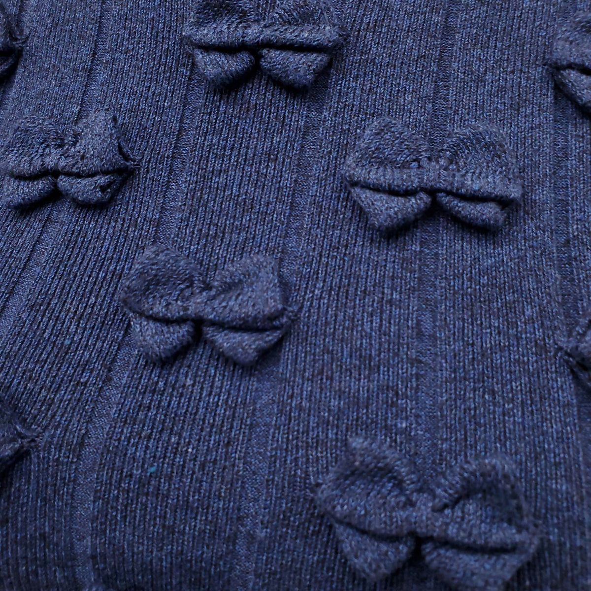 CHANEL NAVY BLUE COTTON KNIT BOW APPLIQUE SWEATER TOP - SIZE 38