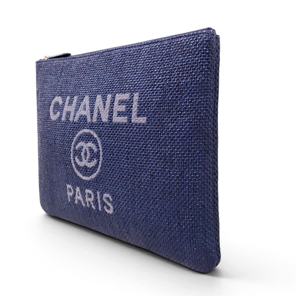 CHANEL NAVY RAFFIA DEAUVILLE CLUTCH