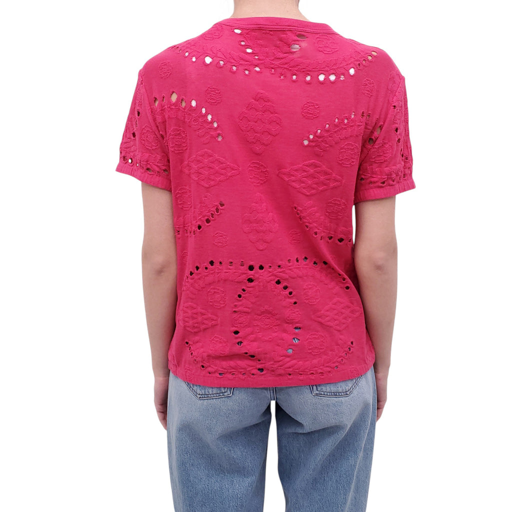 CHANEL PINK EYELET T-SHIRT WITH GOLD CHAIN LOGO - SIZE 34/36