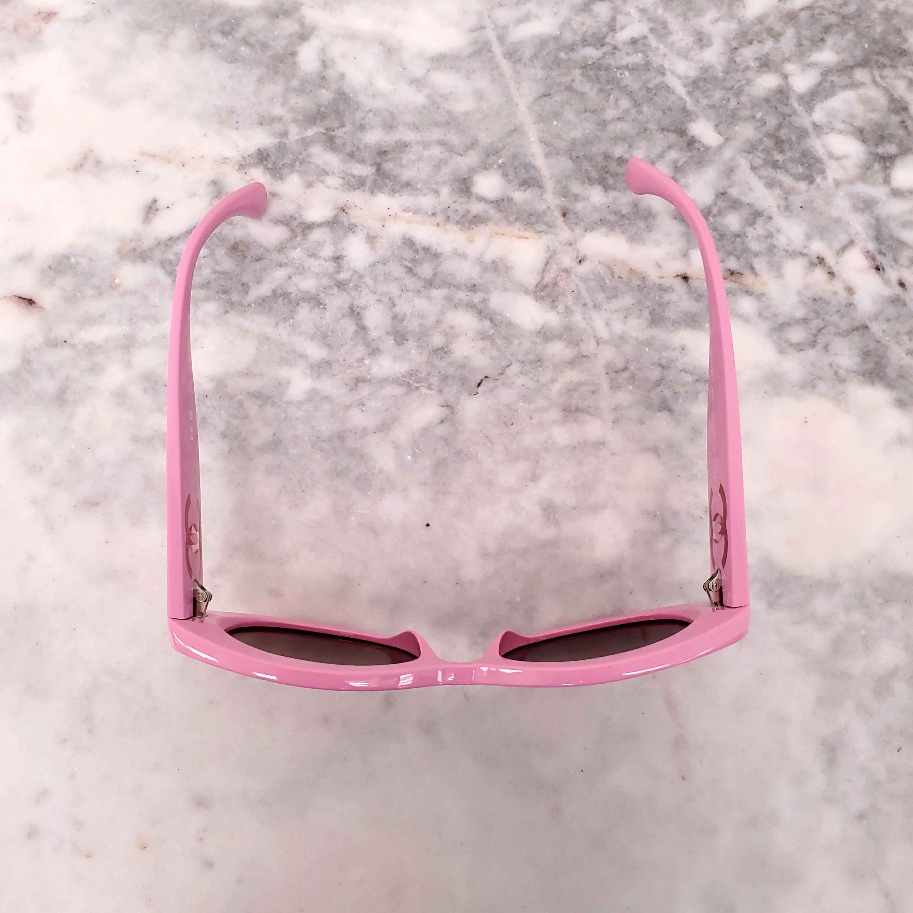 CHANEL PINK LOGO SUNGLASSES