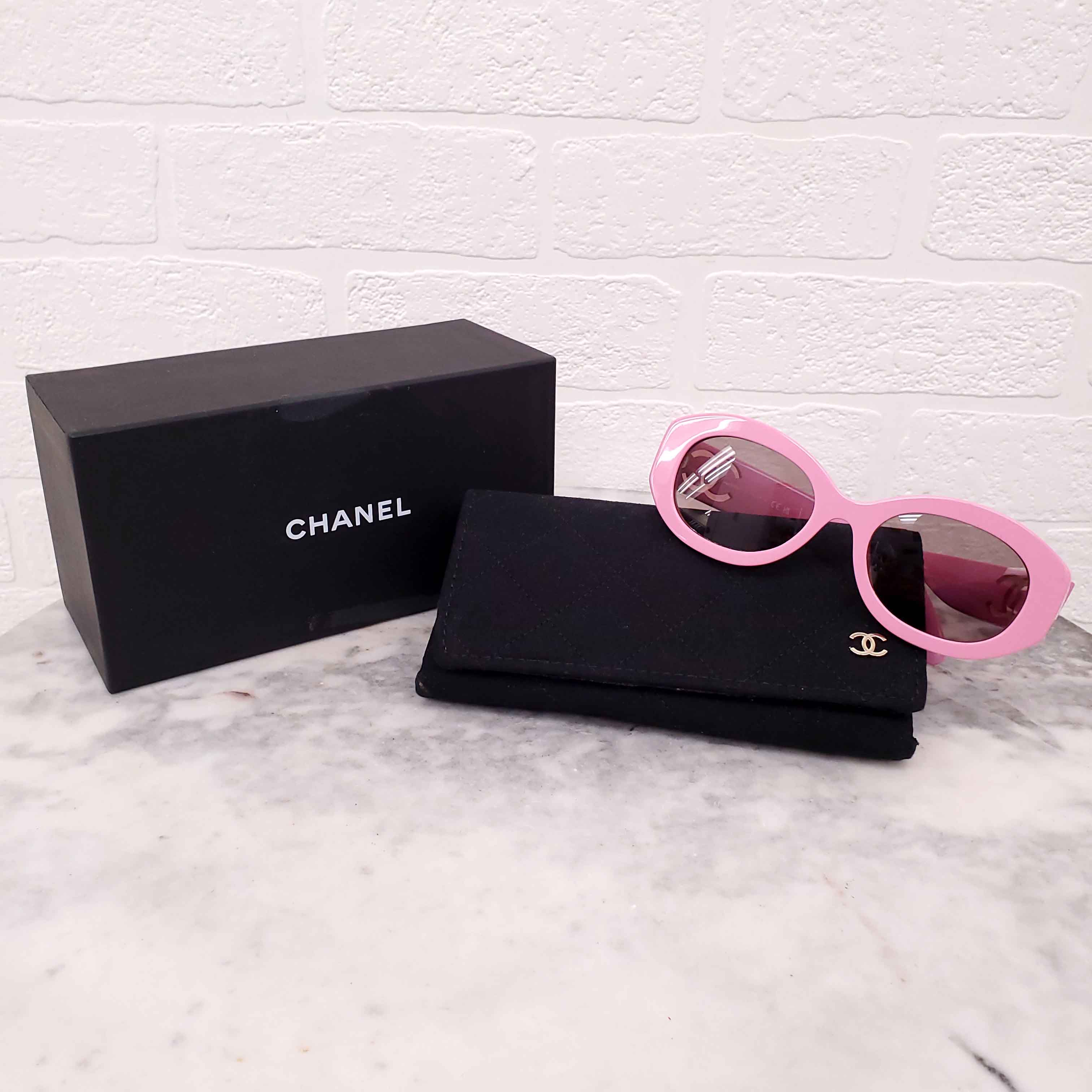 CHANEL PINK LOGO SUNGLASSES