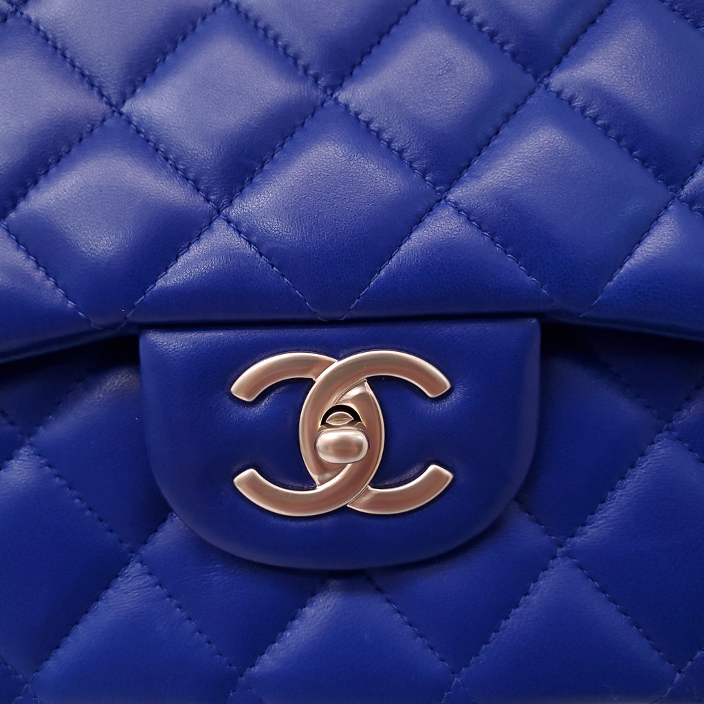 CHANEL ROYAL BLUE JUMBO QUILTED LAMBSKIN DOUBLE FLAP BAG