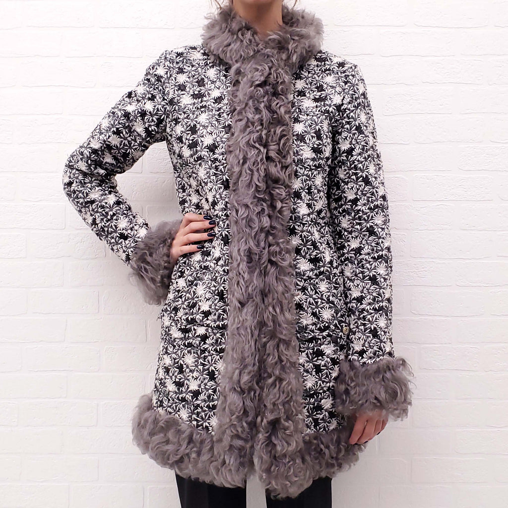 CHANEL RUNWAY LEATHER AND FUR FLORAL EMBROIDERED JACKET - SIZE 38