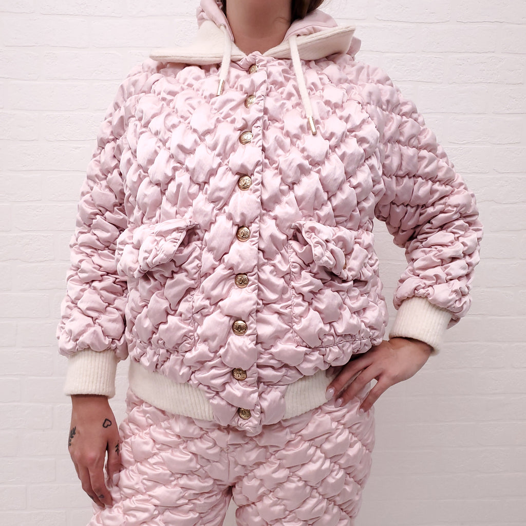 CHANEL RUNWAY PINK QUILTED BOMBER JACKET WITH MATCHING QUILTED PANT - SIZE 36