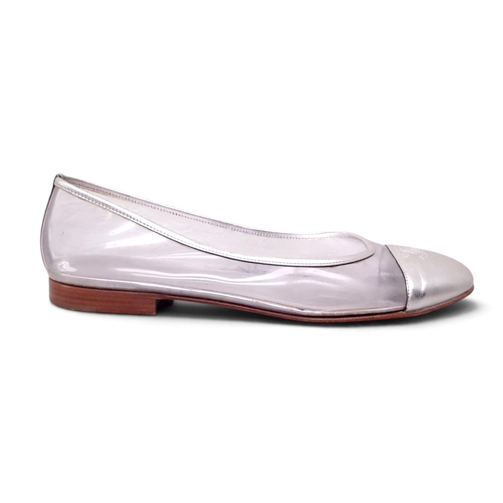 CHANEL SILVER LUCITE BALLET FLATS - SIZE 40.5