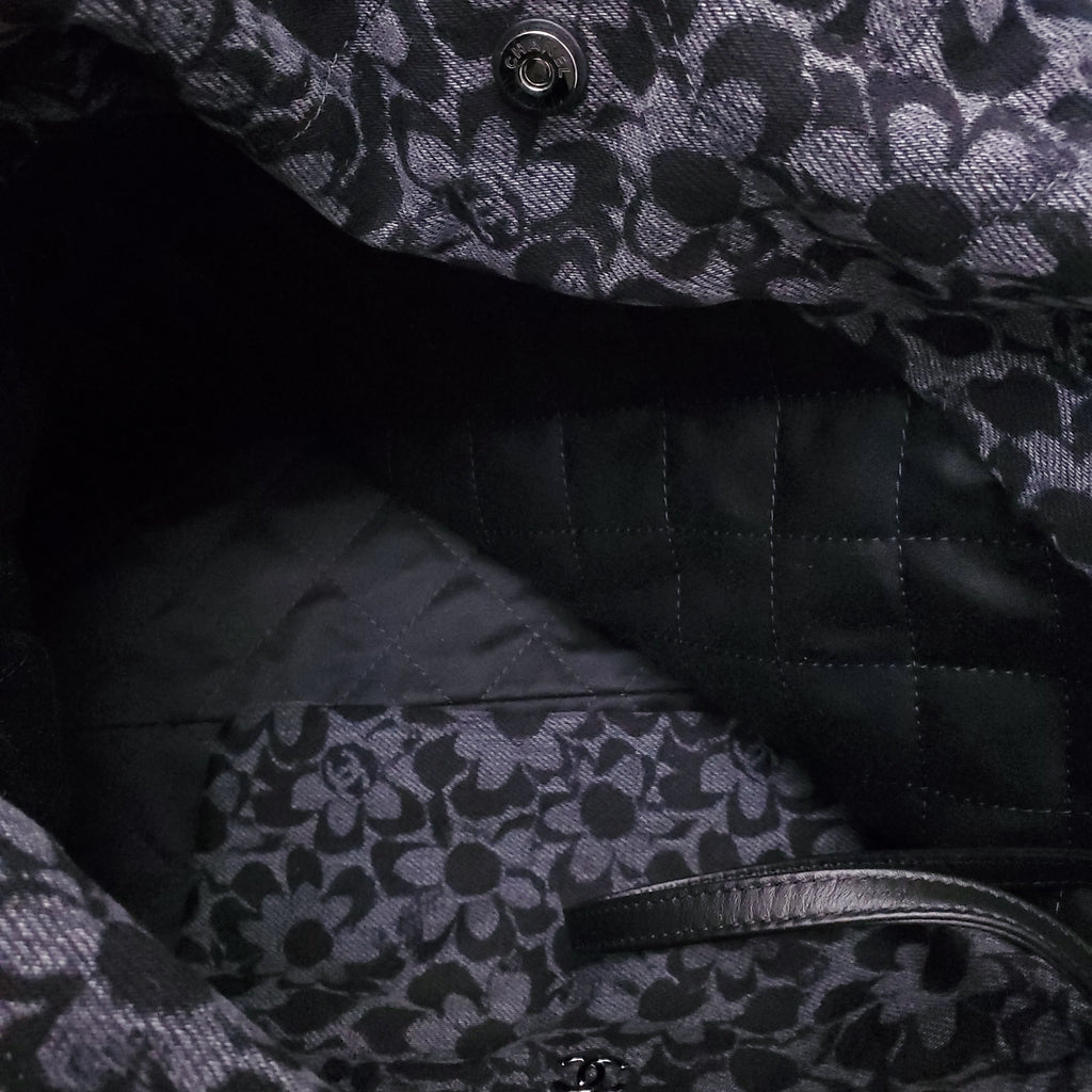 CHANEL SMALL DENIM 22 HOBO FLORAL PATTERN