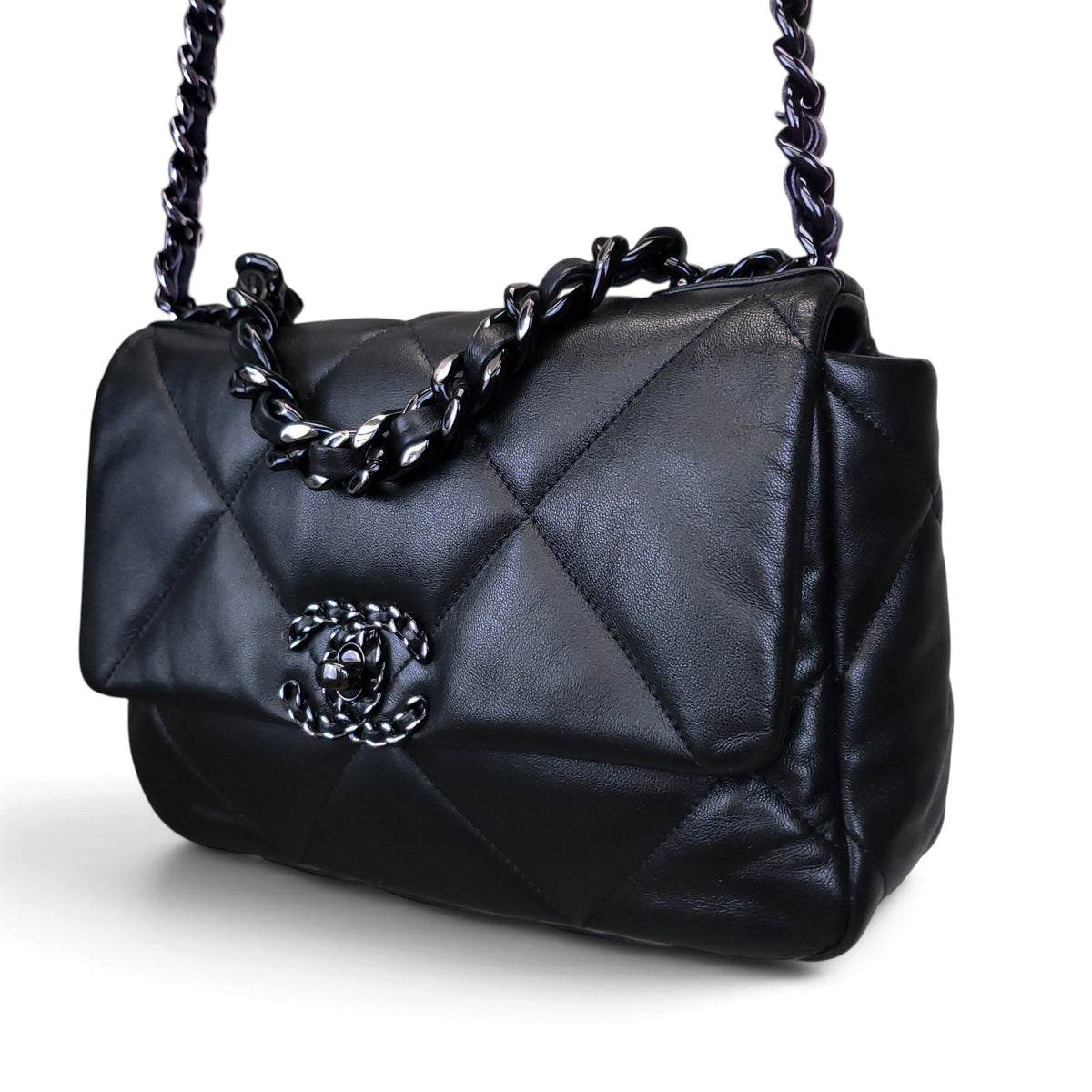 CHANEL SO BLACK 19 MEDIUM BAG