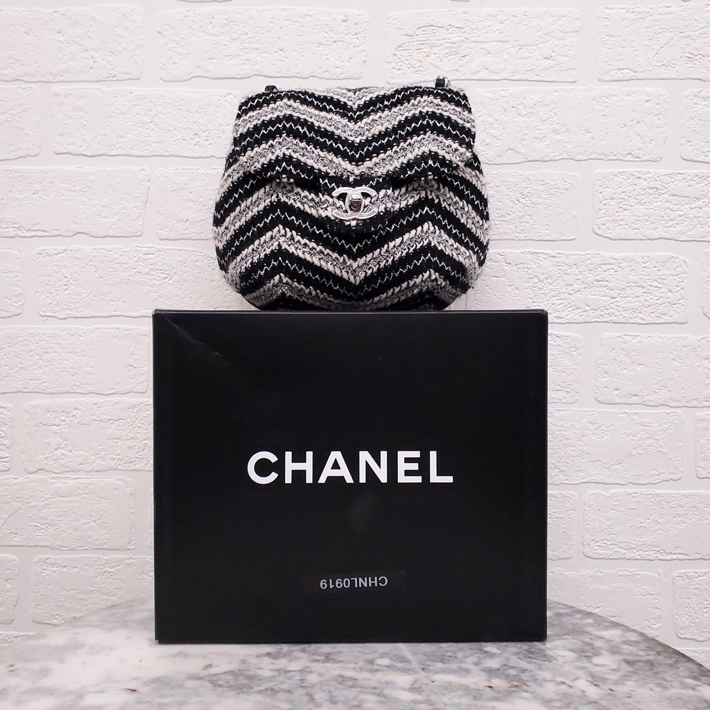 CHANEL TWEED CHEVRON TOP HANDLE FLAP BAG