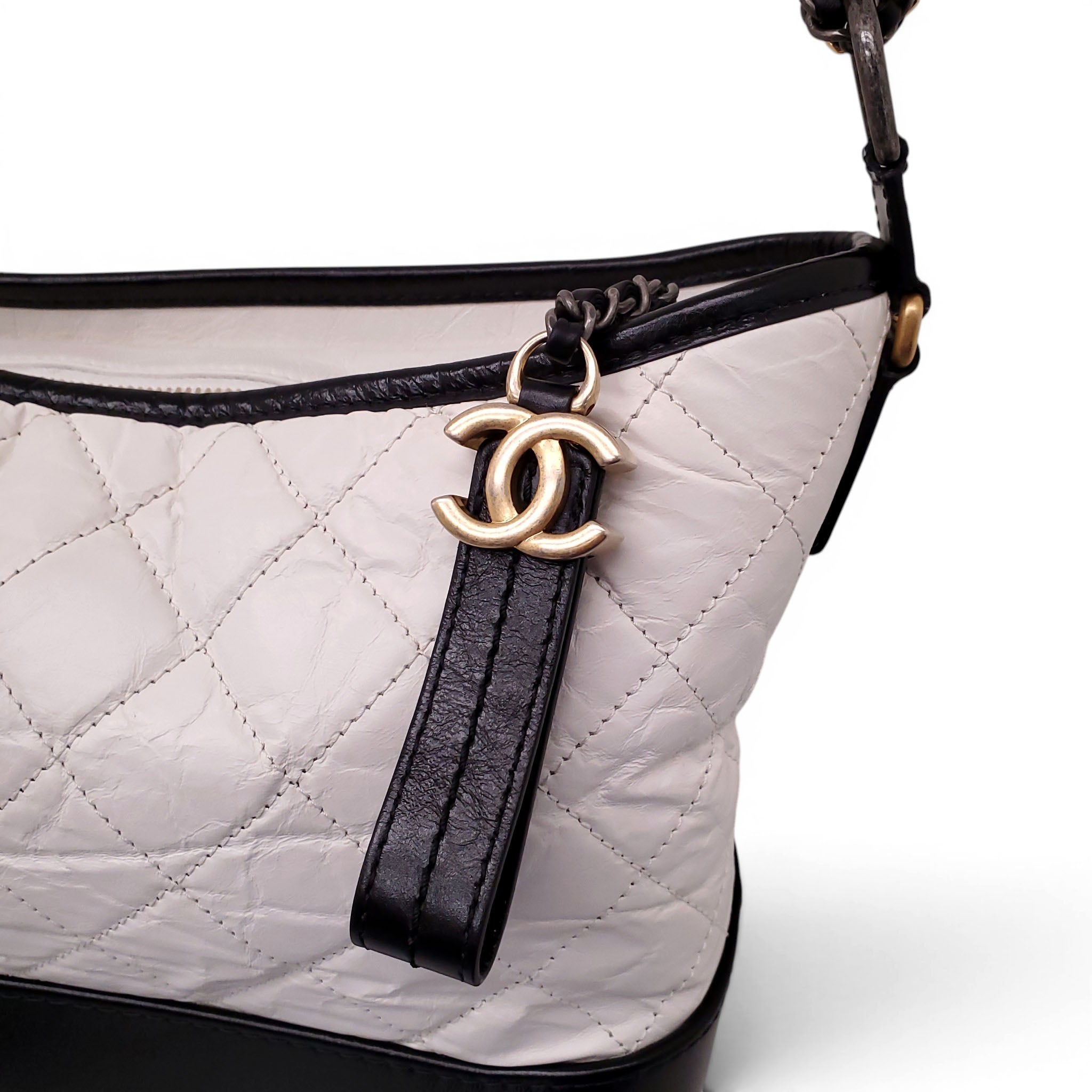 CHANEL WHITE AND BLACK AGED LEATHER GABRIELLE BAG