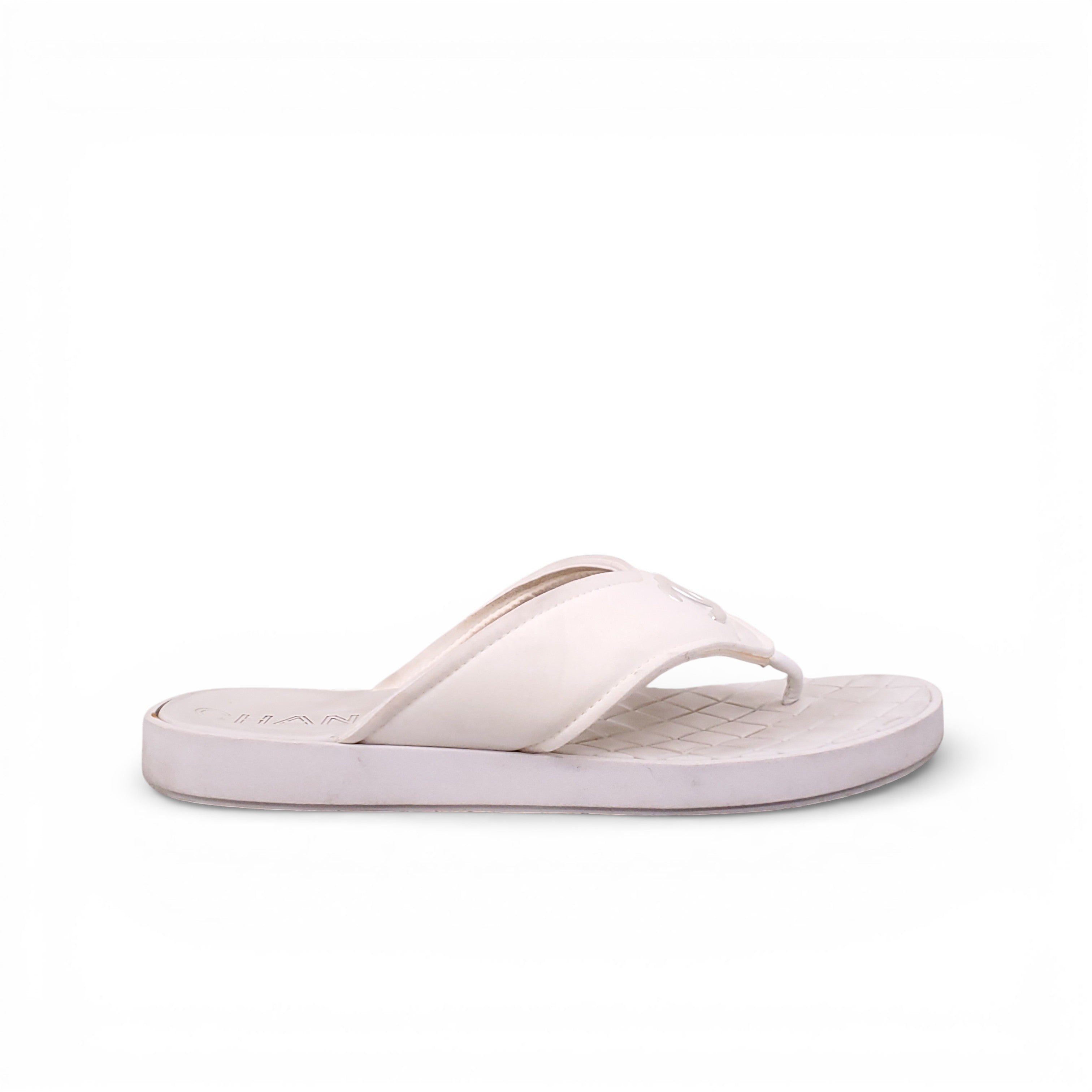 CHANEL WHITE FABRIC LOGO FLIP FLOPS - SIZE 40C