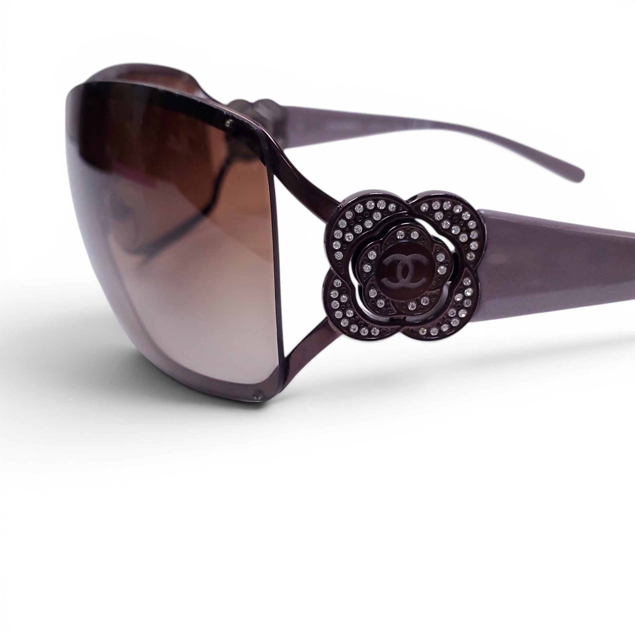 小物 CHANEL archive flower sunglasses eyewear CHANEL Y2K CAMÉLIA FLOWER SUNGLASSES – Rewind Couture