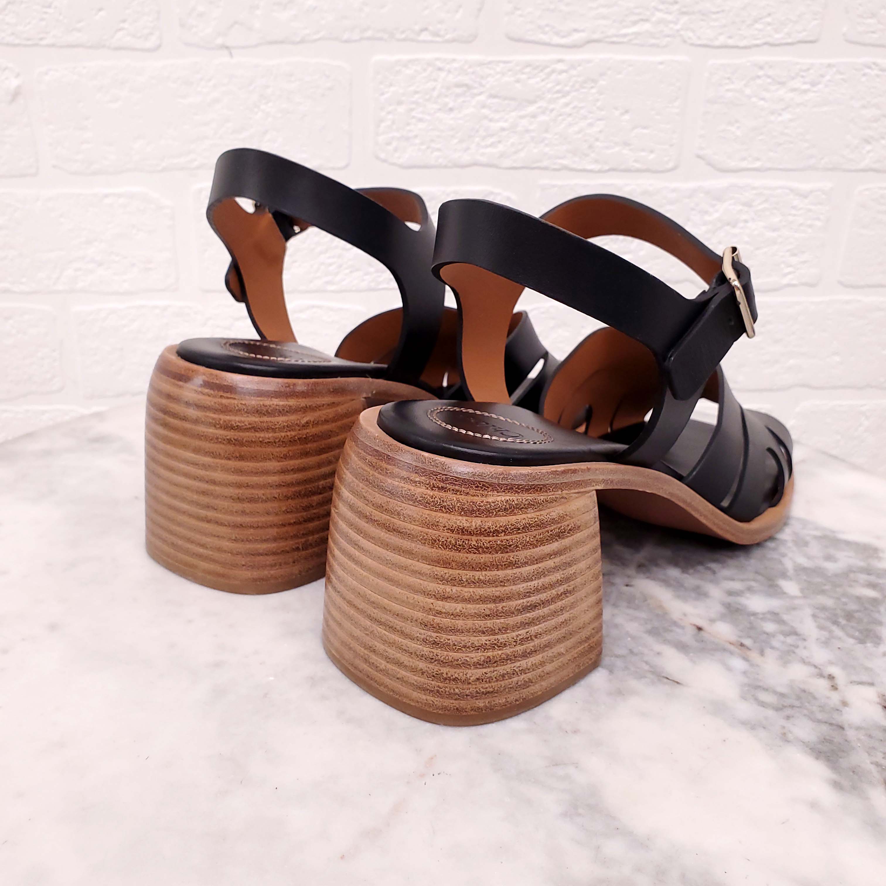 CHLOÉ BLACK LEATHER WOOD HEELS - SIZE 39.5