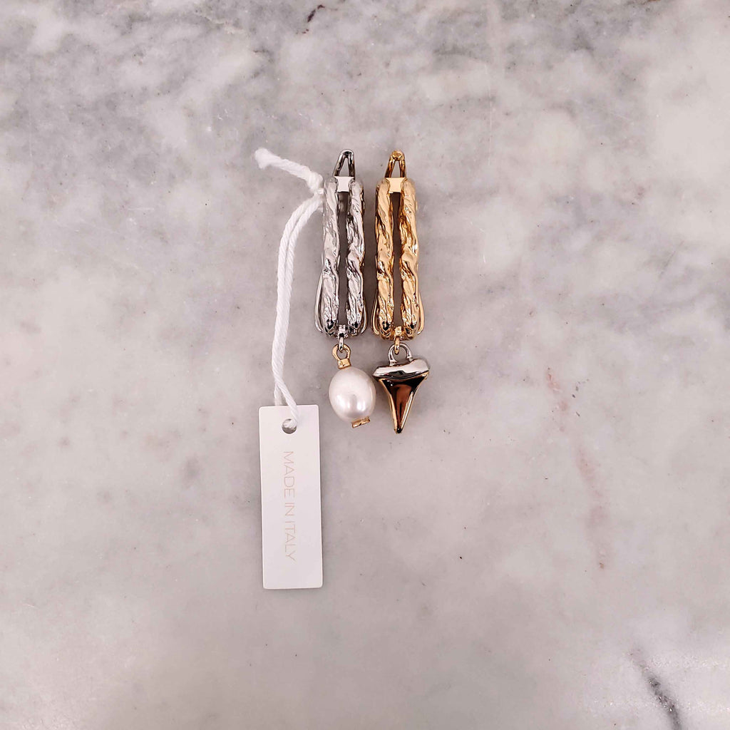 CHLOÉ CHARM BARRETTE SET