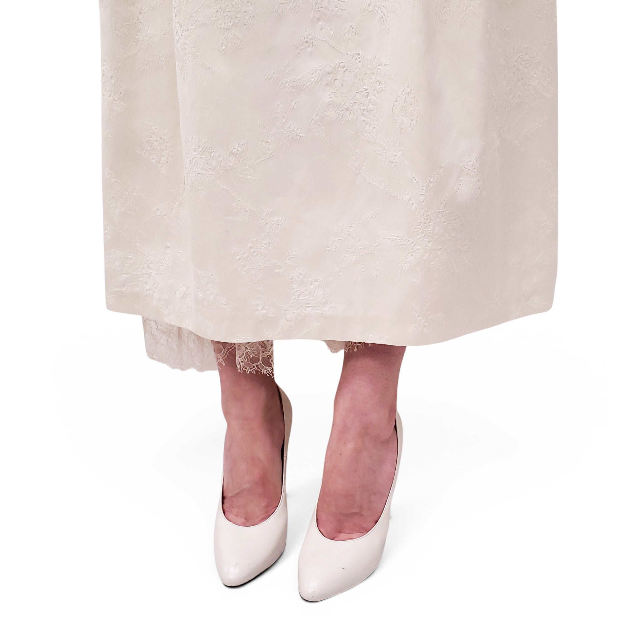 CHRISTIAN DIOR CREAM FLORAL EMBROIDERED SHORT-SLEEVE DRESS WITH BELT - SIZE M