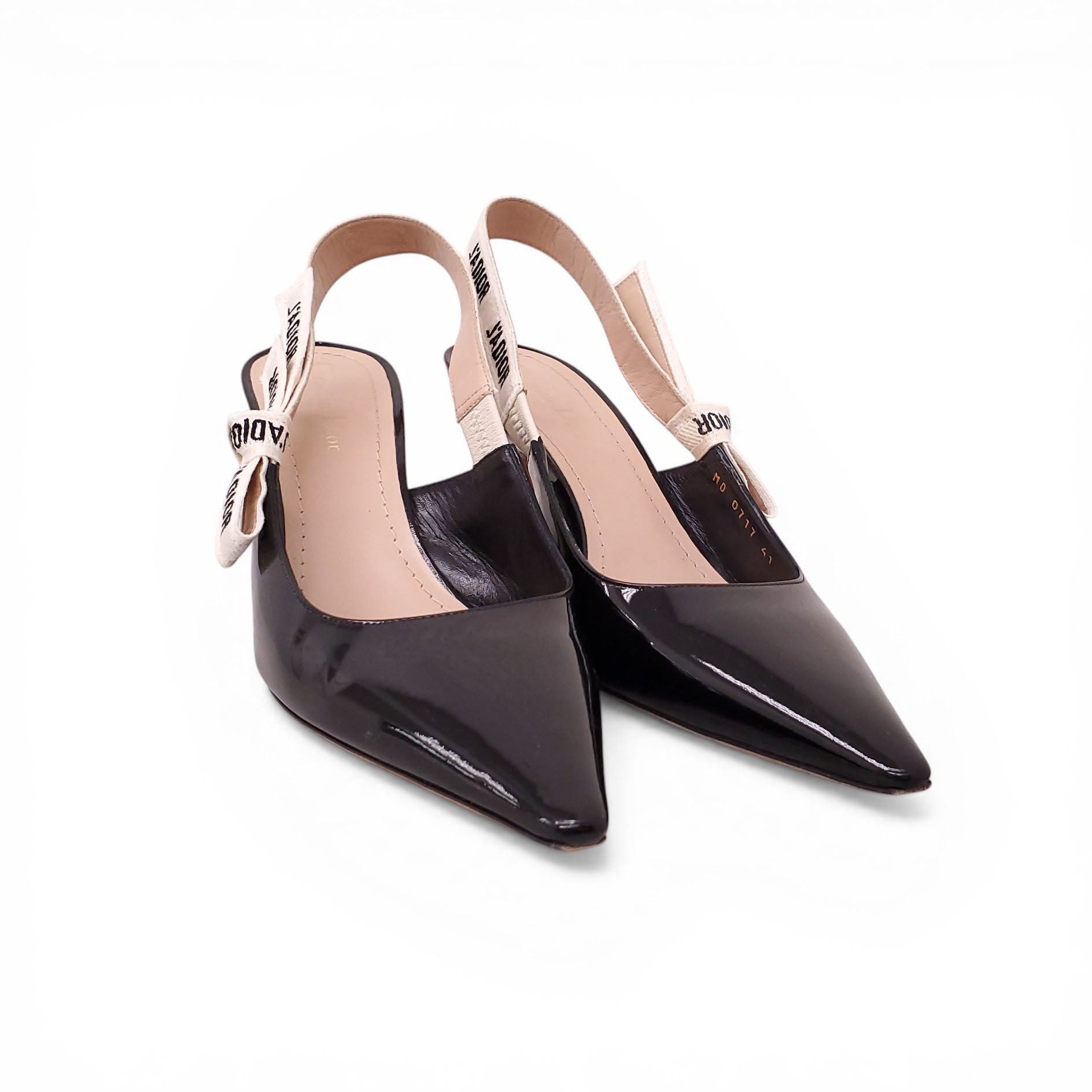 CHRISTIAN DIOR PATENT LOGO SLINGBACK KITTEN HEELS - SIZE 41