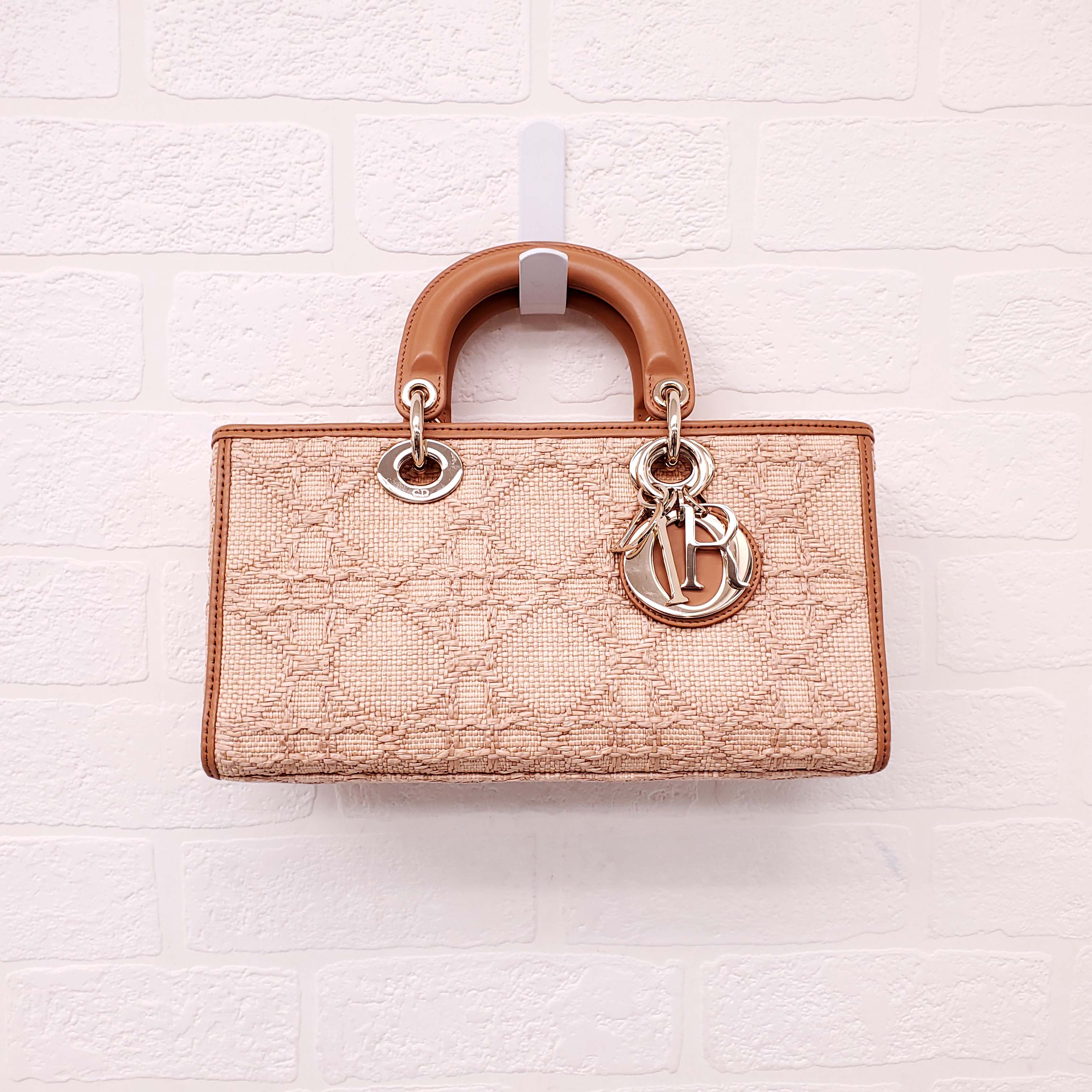 CHRISTIAN DIOR SMALL LADY D-JOY BAG NATURAL MACROCANNAGE