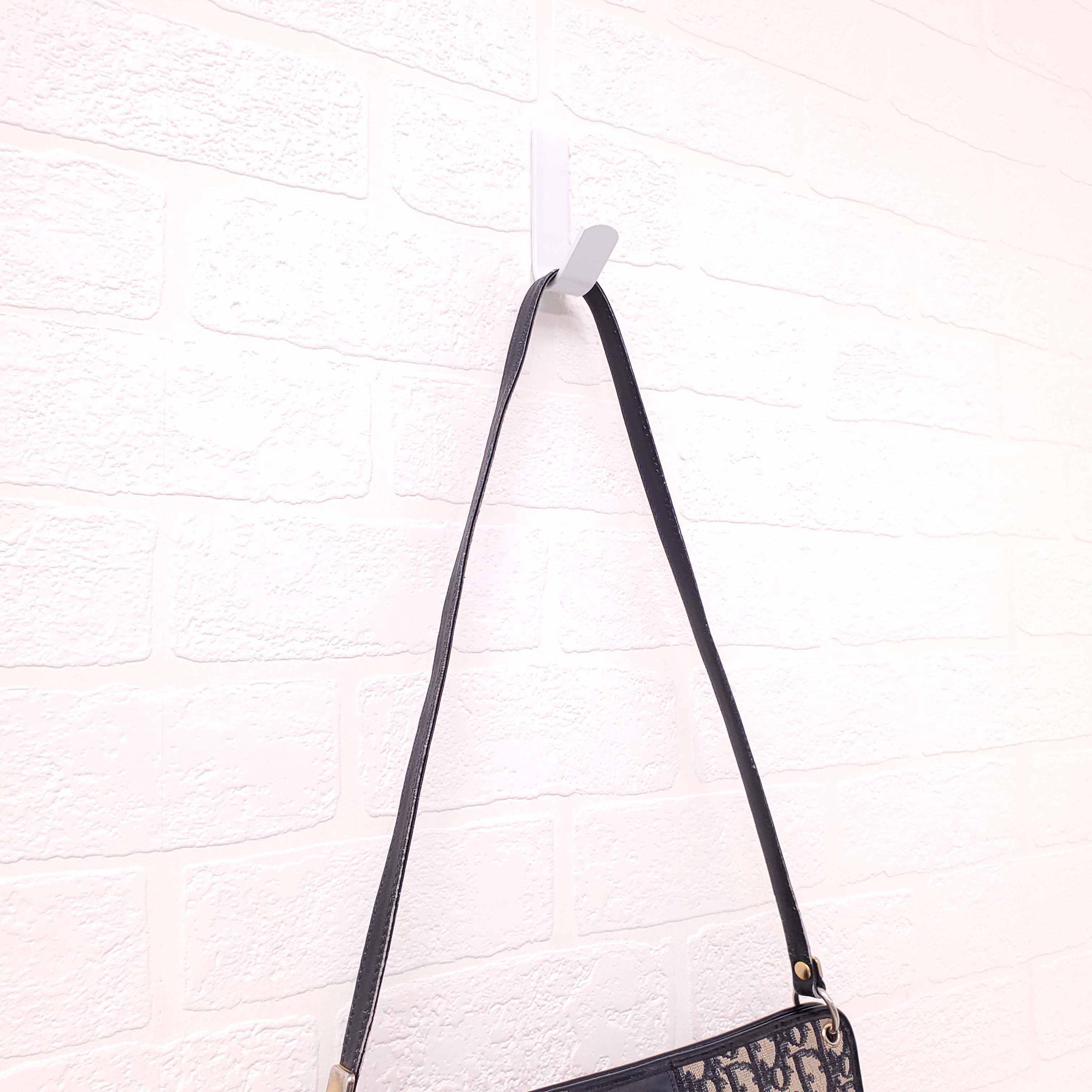 CHRISTIAN DIOR VINTAGE LOGO PURSE