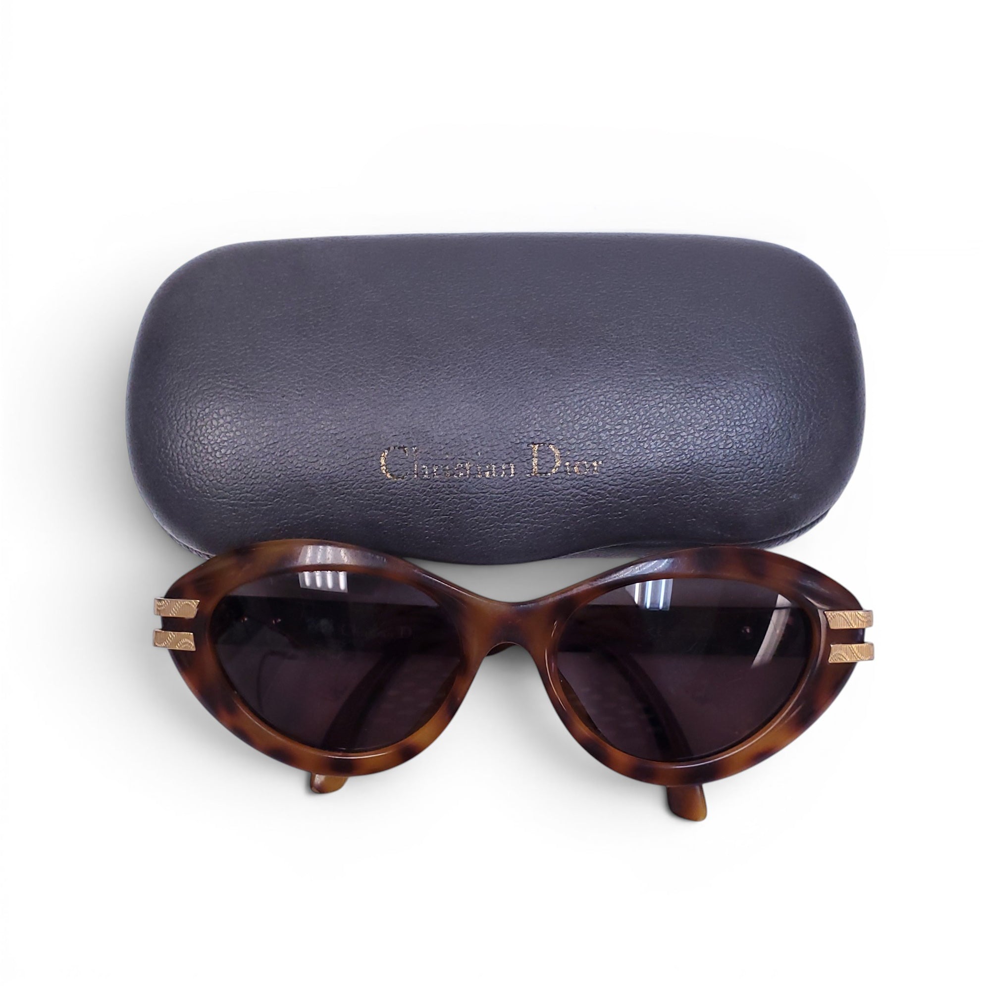 CHRISTIAN DIOR VINTAGE TORTOISE SUNGLASSES WITH LOGO