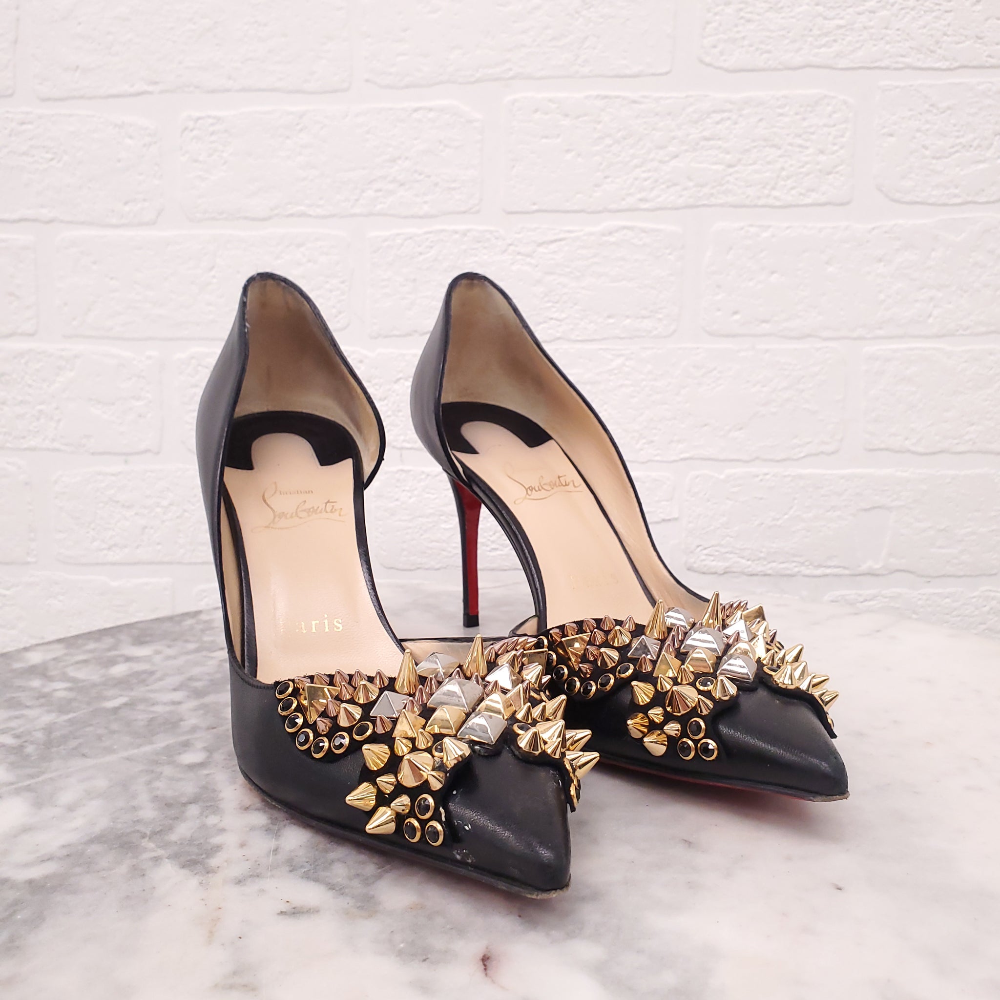 Christian Louboutin ゴールド フラットシューズ 38 Christian Louboutin | Shoes | Christian Louboutin So Kate