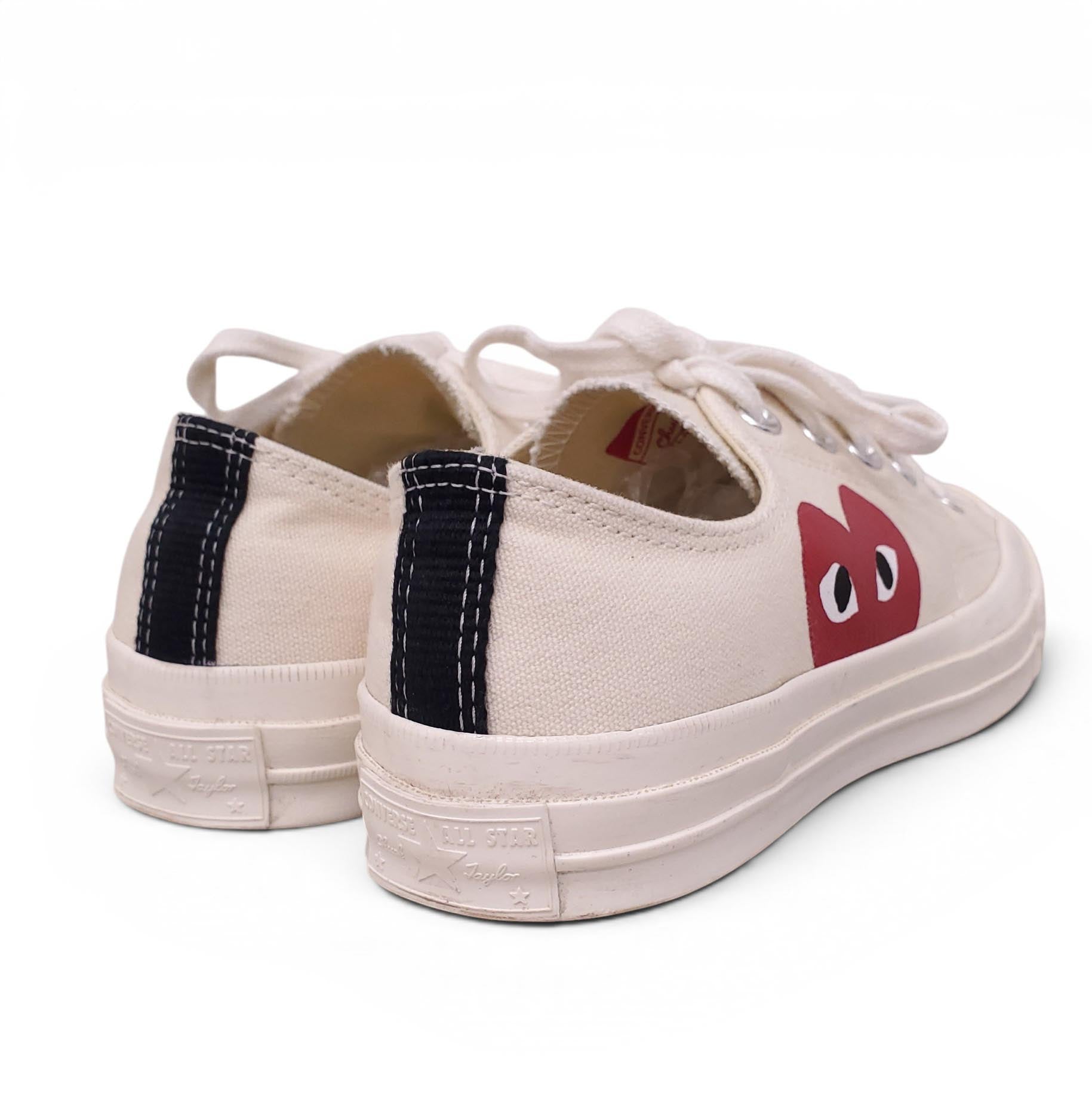 COMME DES GARÇONS PLAY CREAM SNEAKERS - SIZE 9