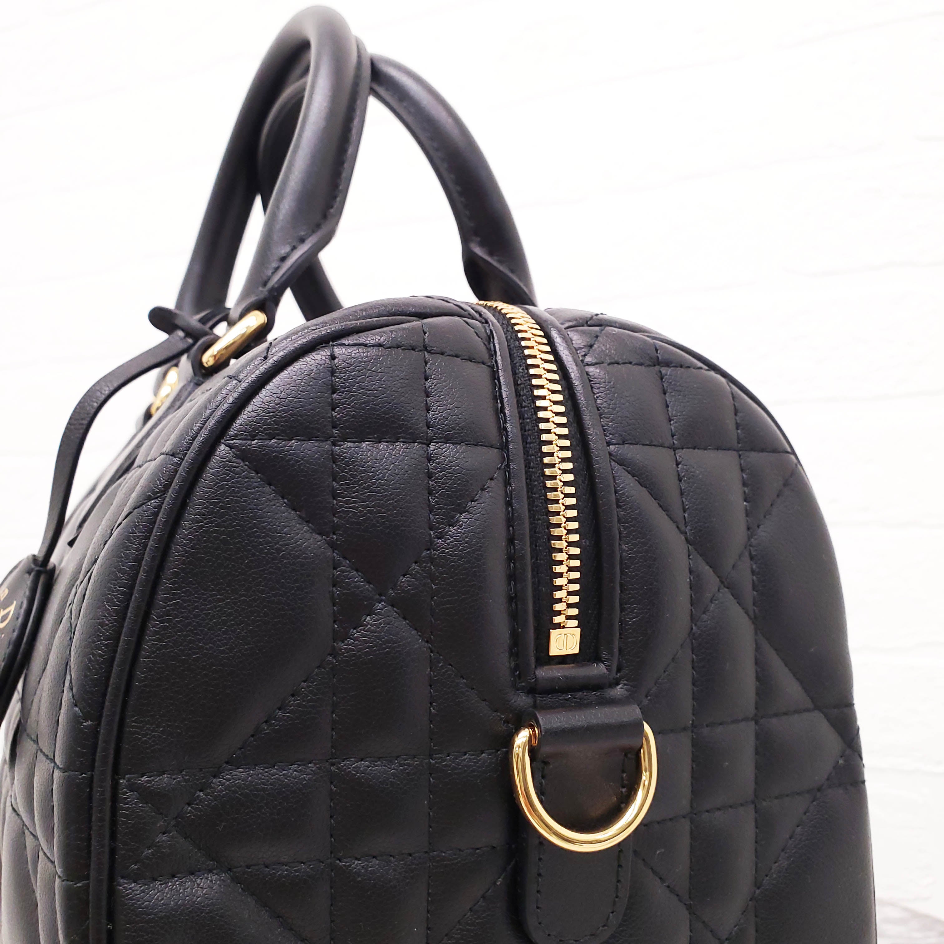 DIOR BLACK MACROCANNAGE CALFSKIN GROOVE 25 BAG