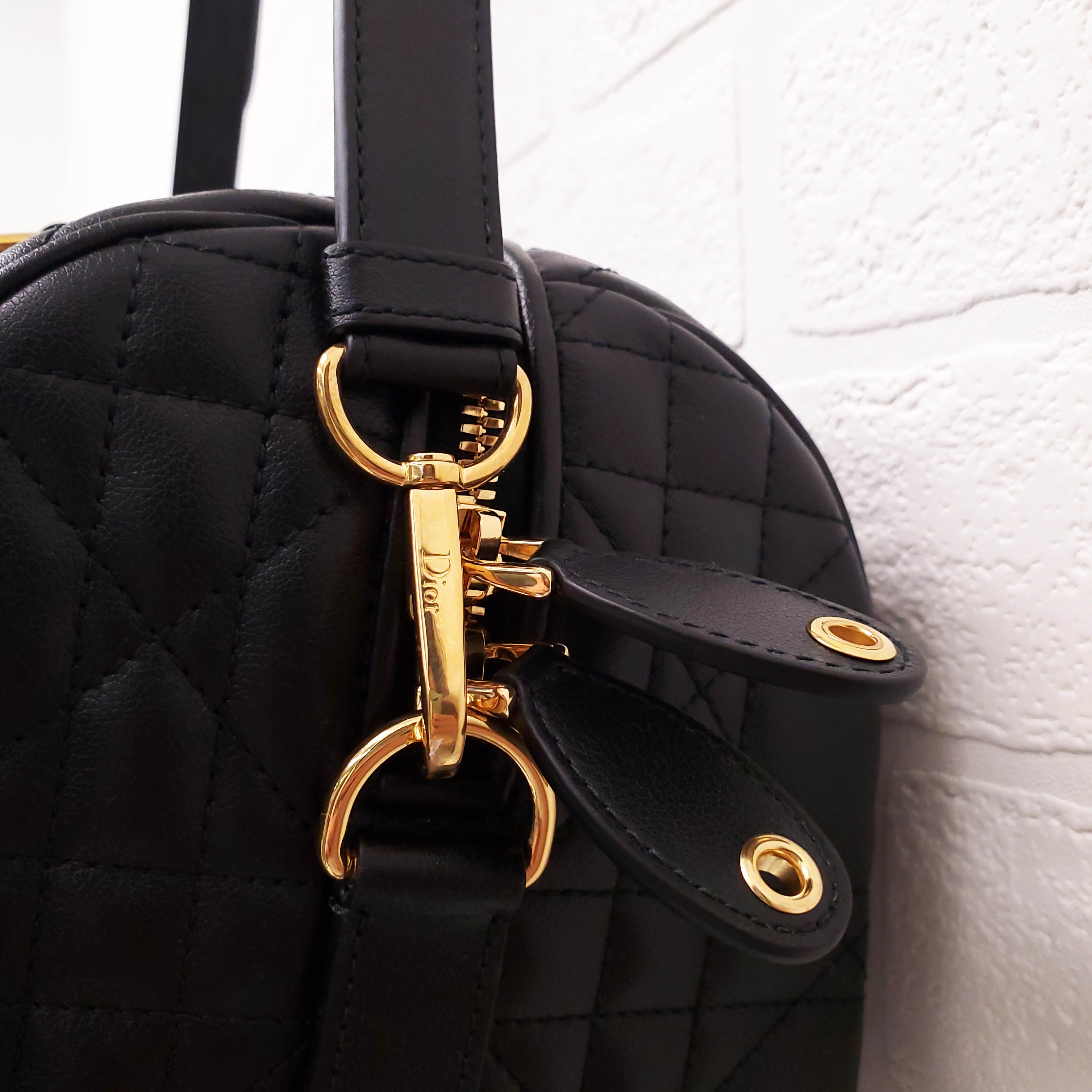 DIOR BLACK MACROCANNAGE CALFSKIN GROOVE 25 BAG