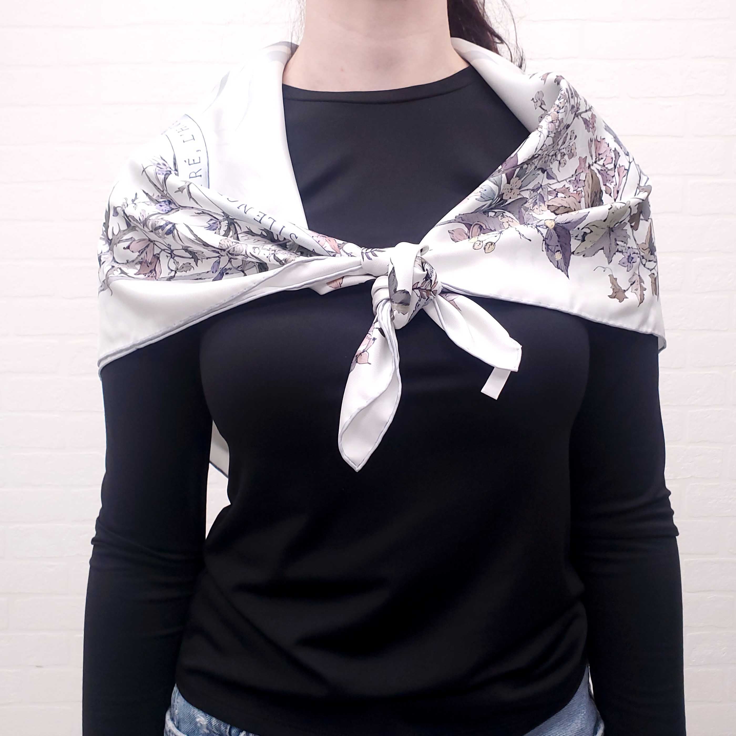 CHRISTIAN DIOR FLORAL SCARF