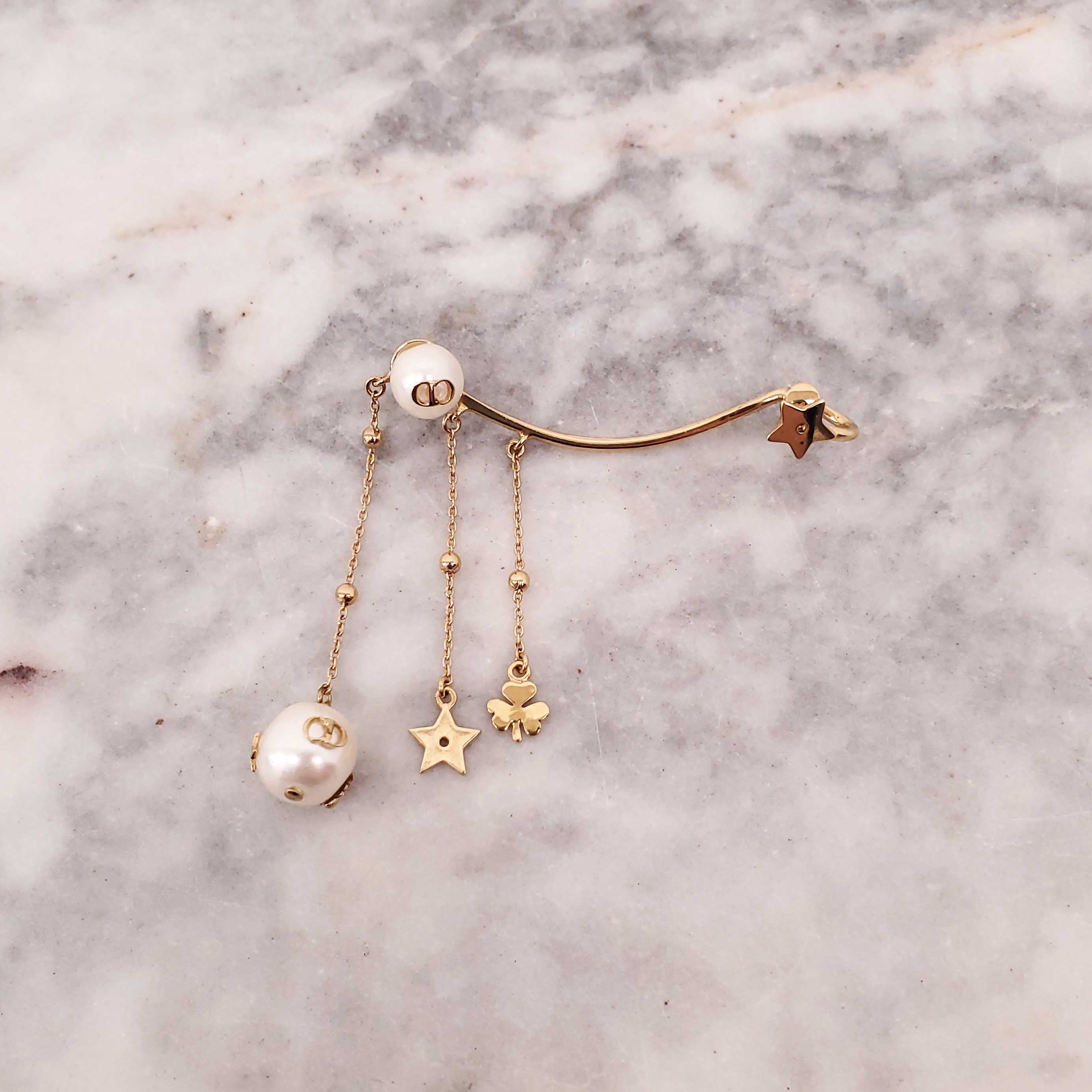 DIOR GOLD PEARL DANGLING EAR CUFF