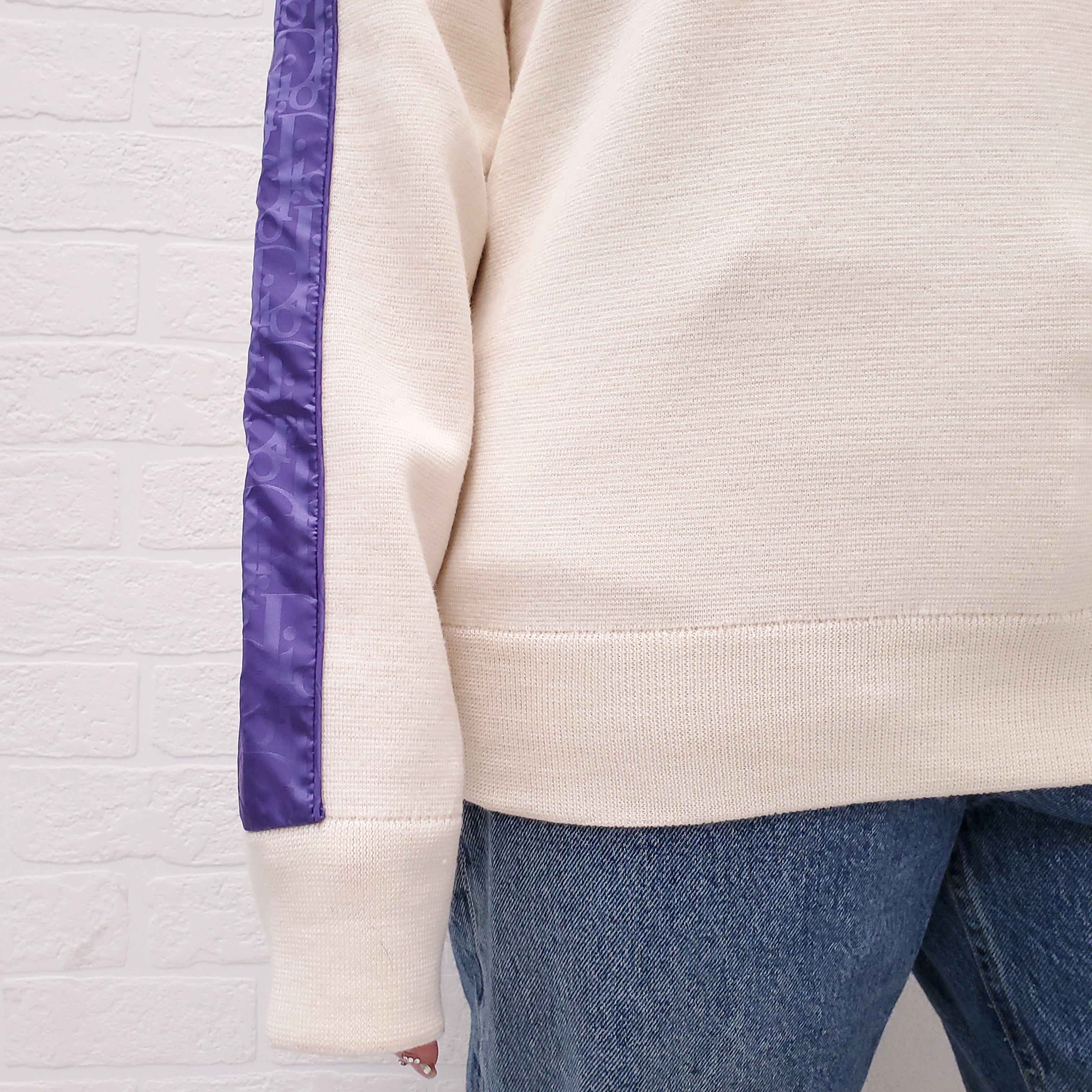 DIOR HOMME CREAM WOOL SWEATER WITH PURPLE 'OBLIQUE' DETAIL - SIZE S
