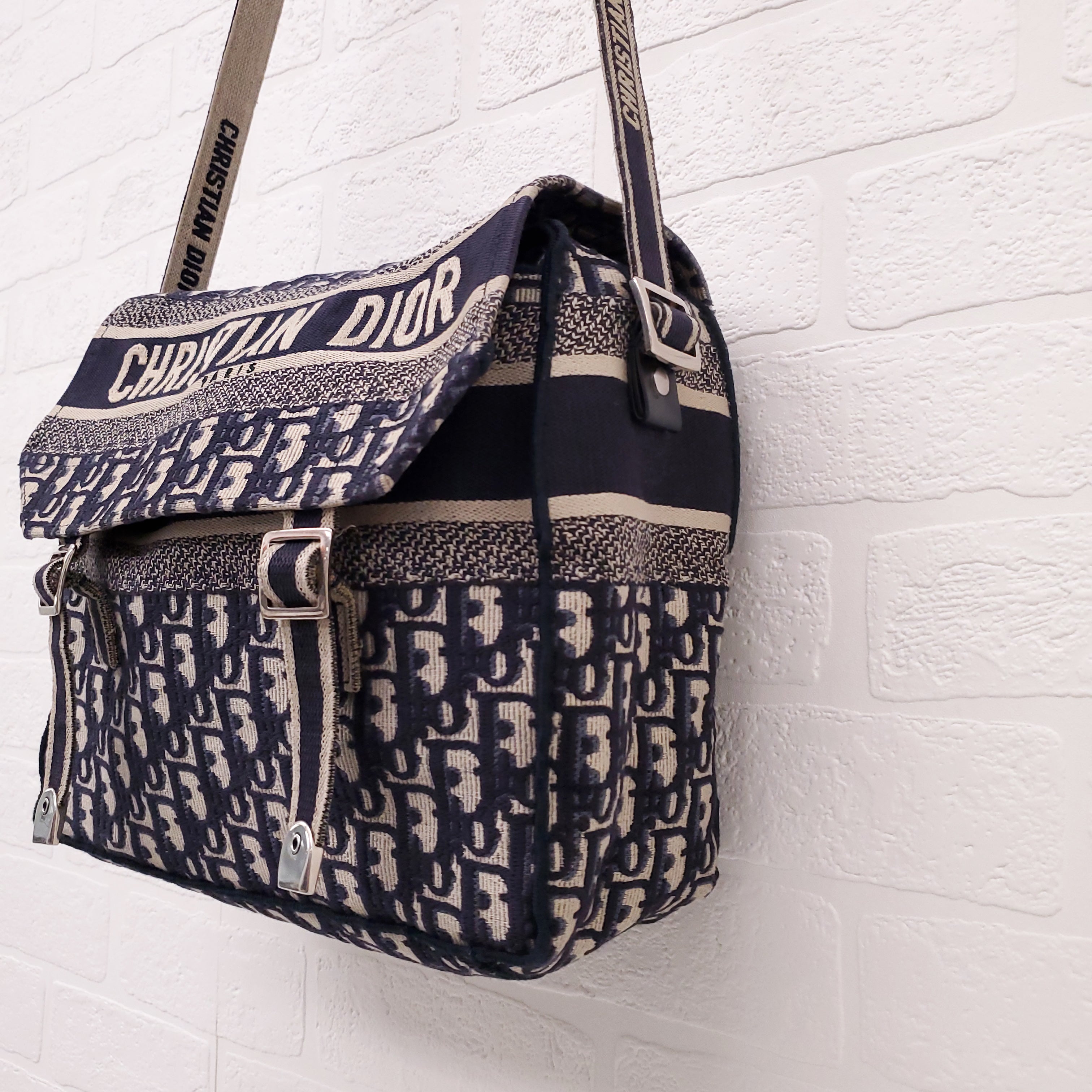 DIOR OBLIQUE MESSENGER BAG