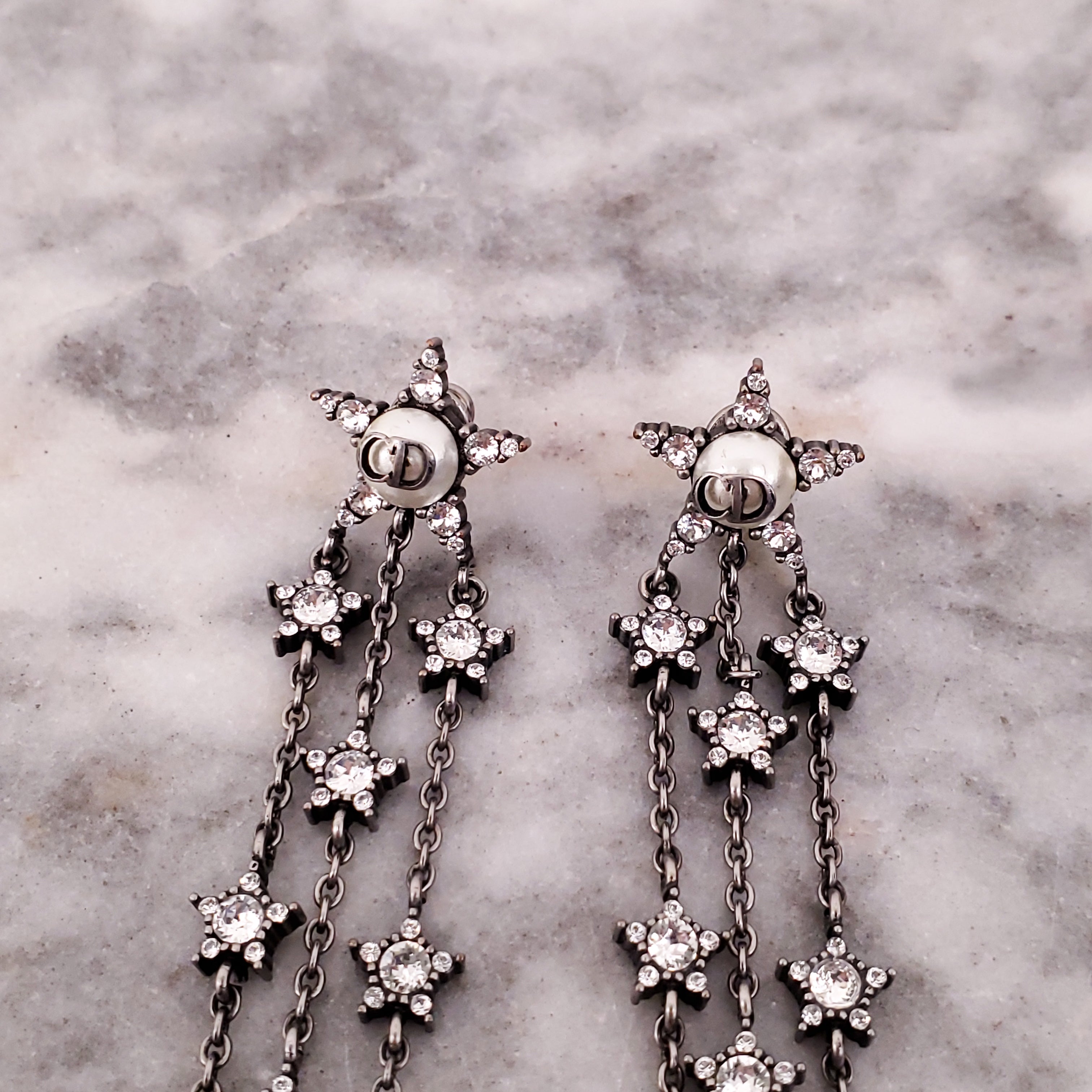 DIOR STAR DROP EARRINGS
