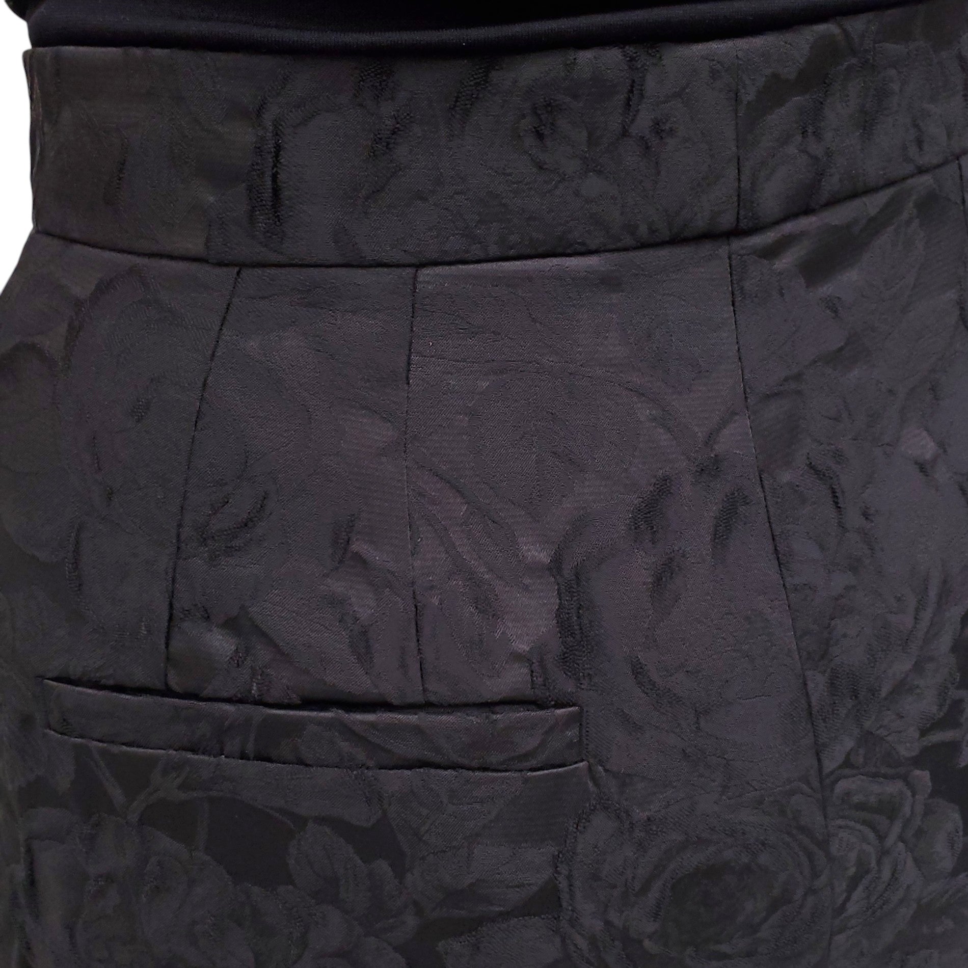 DOLCE & GABBANA BLACK FLORAL TROUSERS - SIZE 40