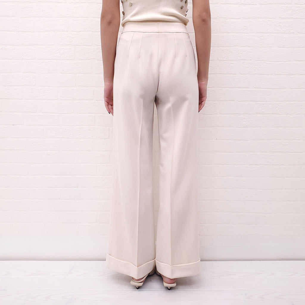 DOLCE & GABBANA CREAM SUIT WITH OVERSIZED BLAZER - SIZE 42