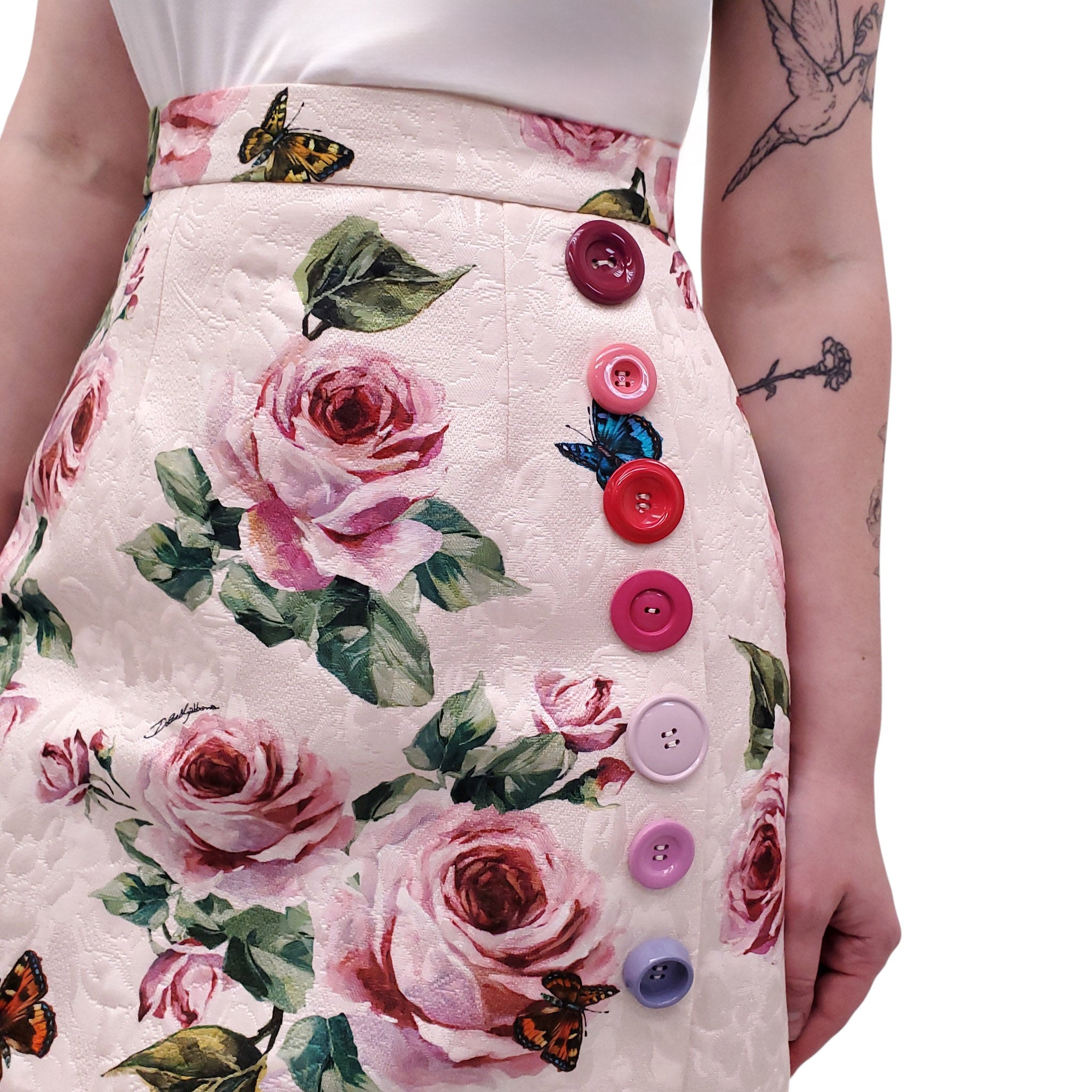DOLCE & GABBANA FLORAL SKIRT WITH MULTICOLOURED BUTTONS  - SIZE 40