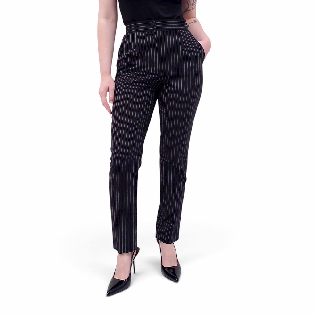 DOLCE & GABBANA GREY PINSTRIPED SUIT WITH LEOPARD INTERIOR - SIZE 38