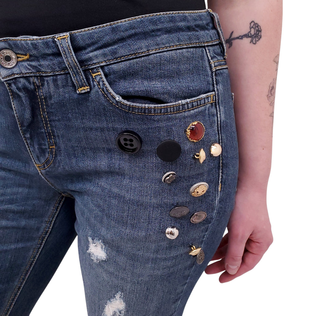 DOLCE & GABBANA JEANS WITH BUTTON DETAILS - SIZE 44