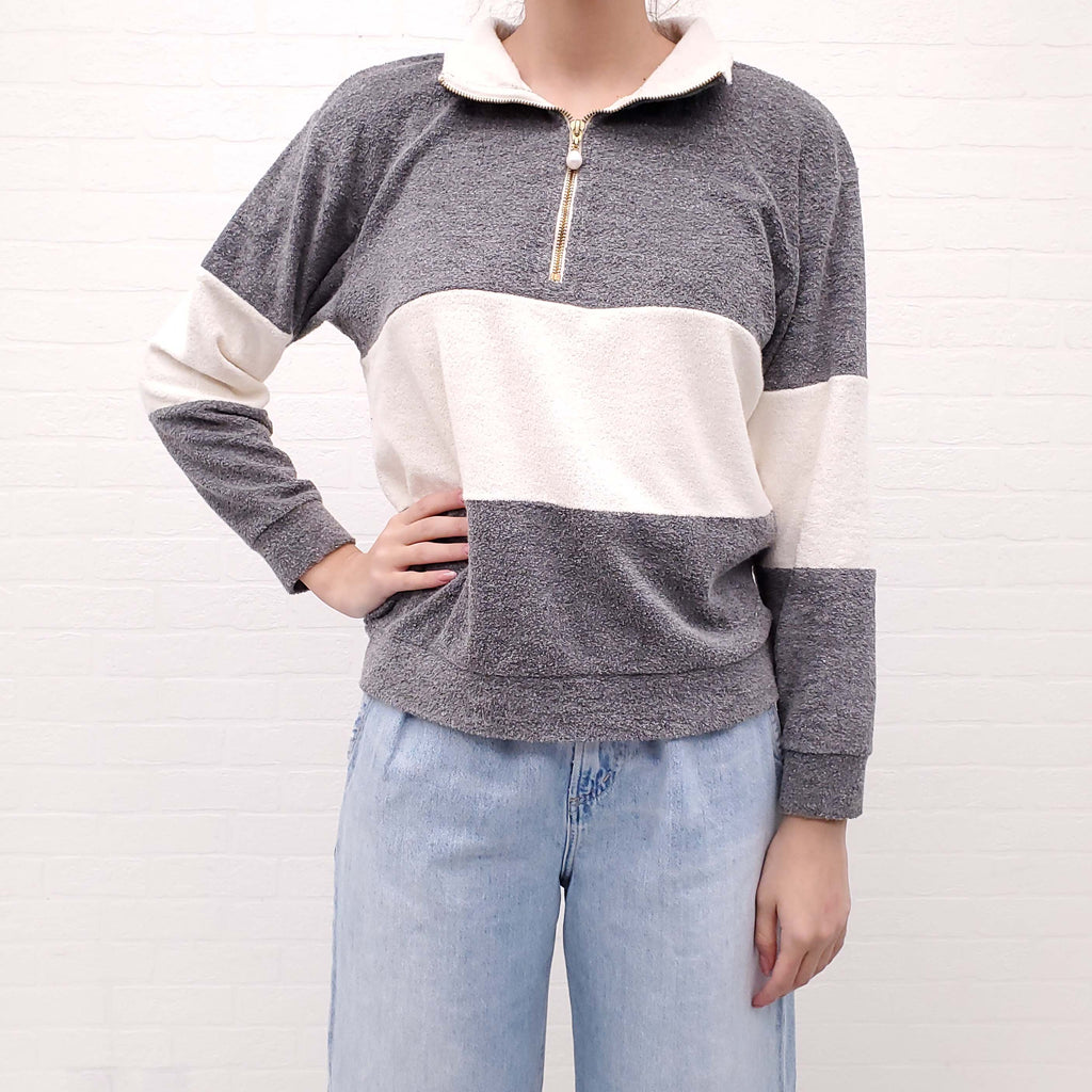 DONNI GREY AND CREAM TERRY CLOTH HALF ZIP WITH PEARL DETAIL - SIZE M