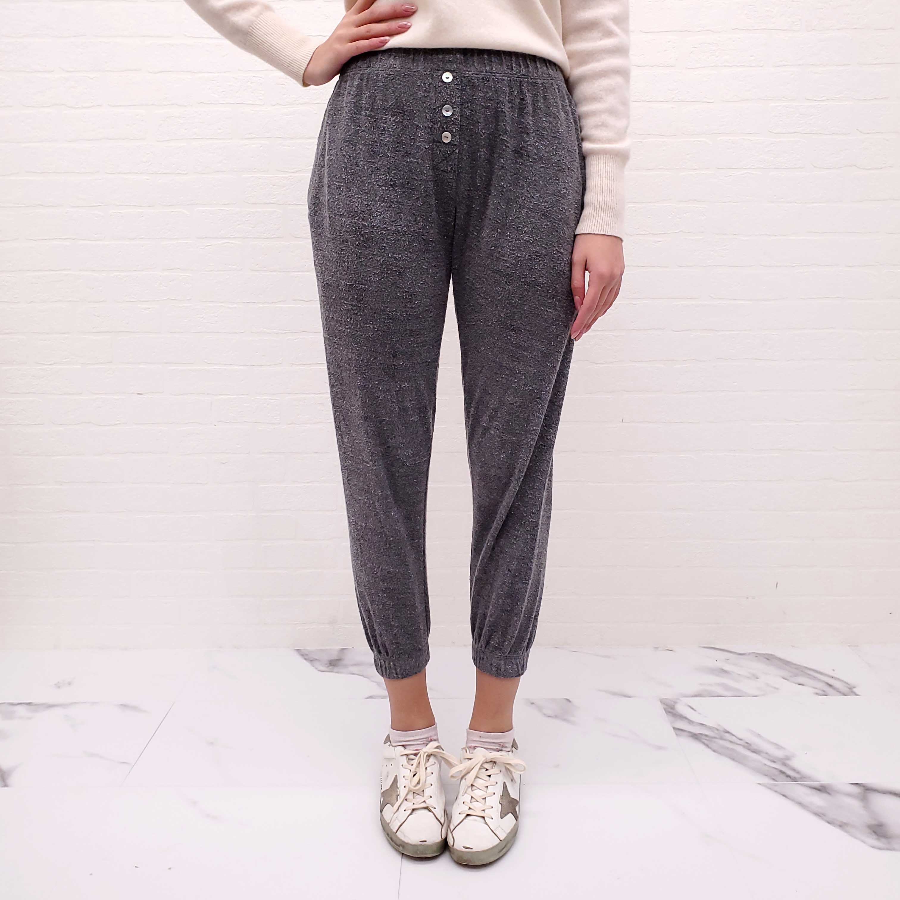 DONNI GREY TERRY CLOTH SWEATPANTS WITH BUTTONS - SIZE XS