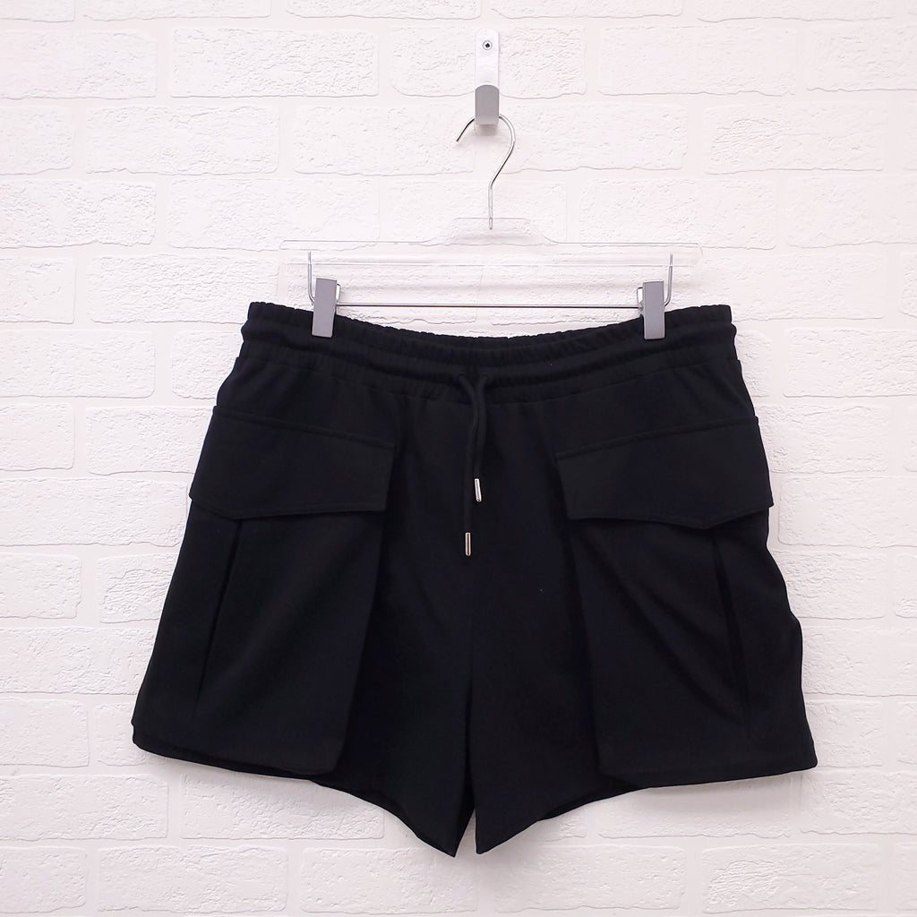 DRIES VAN NOTEN SHORTS - SIZE L