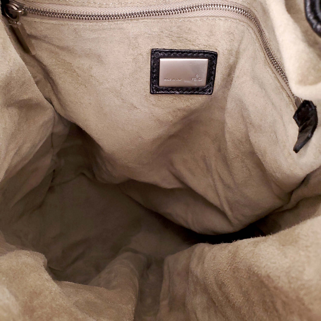 FENDI BLACK LEATHER SHOULDER BAG