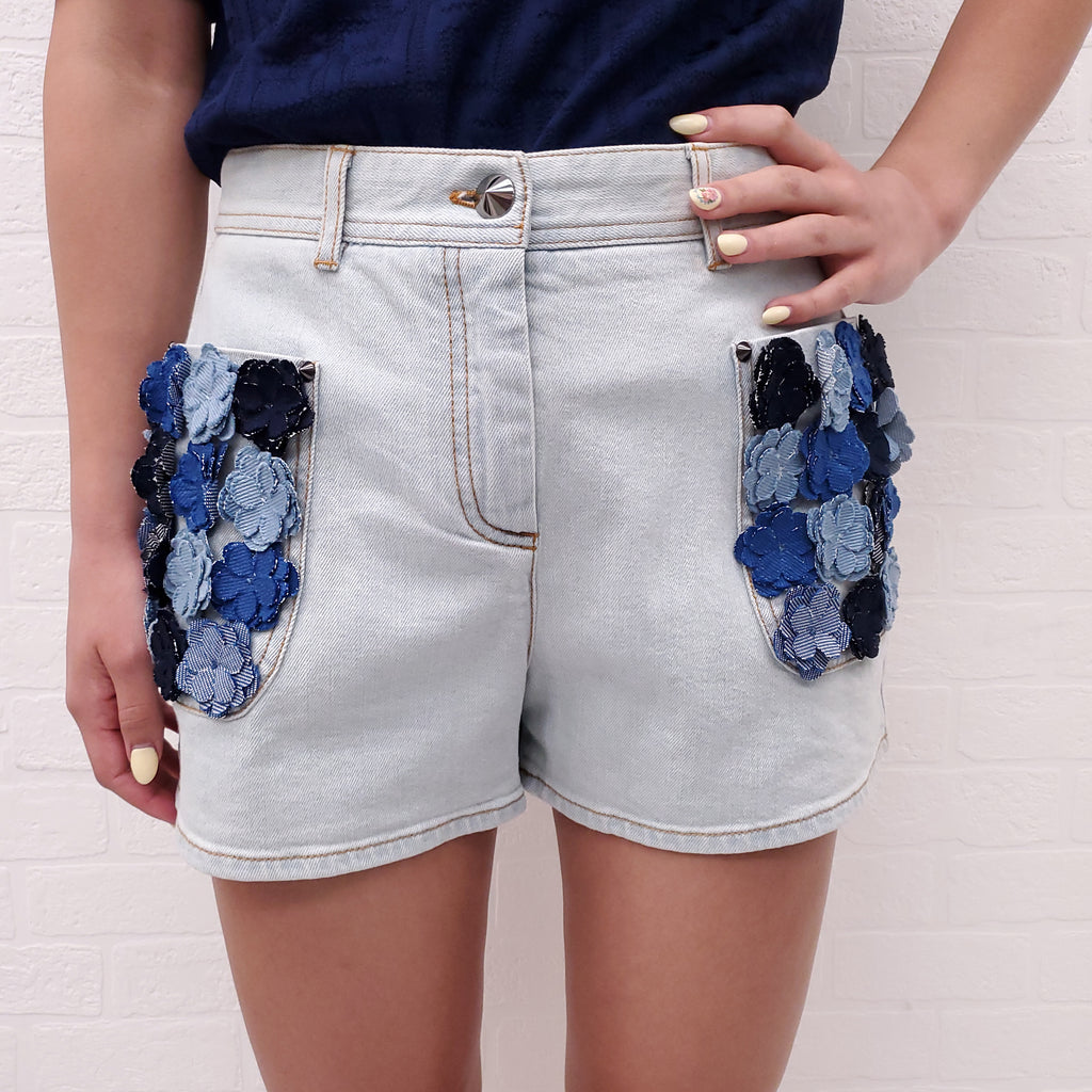 FENDI FLORAL APPLIQUE JEAN SHORTS - SIZE 38