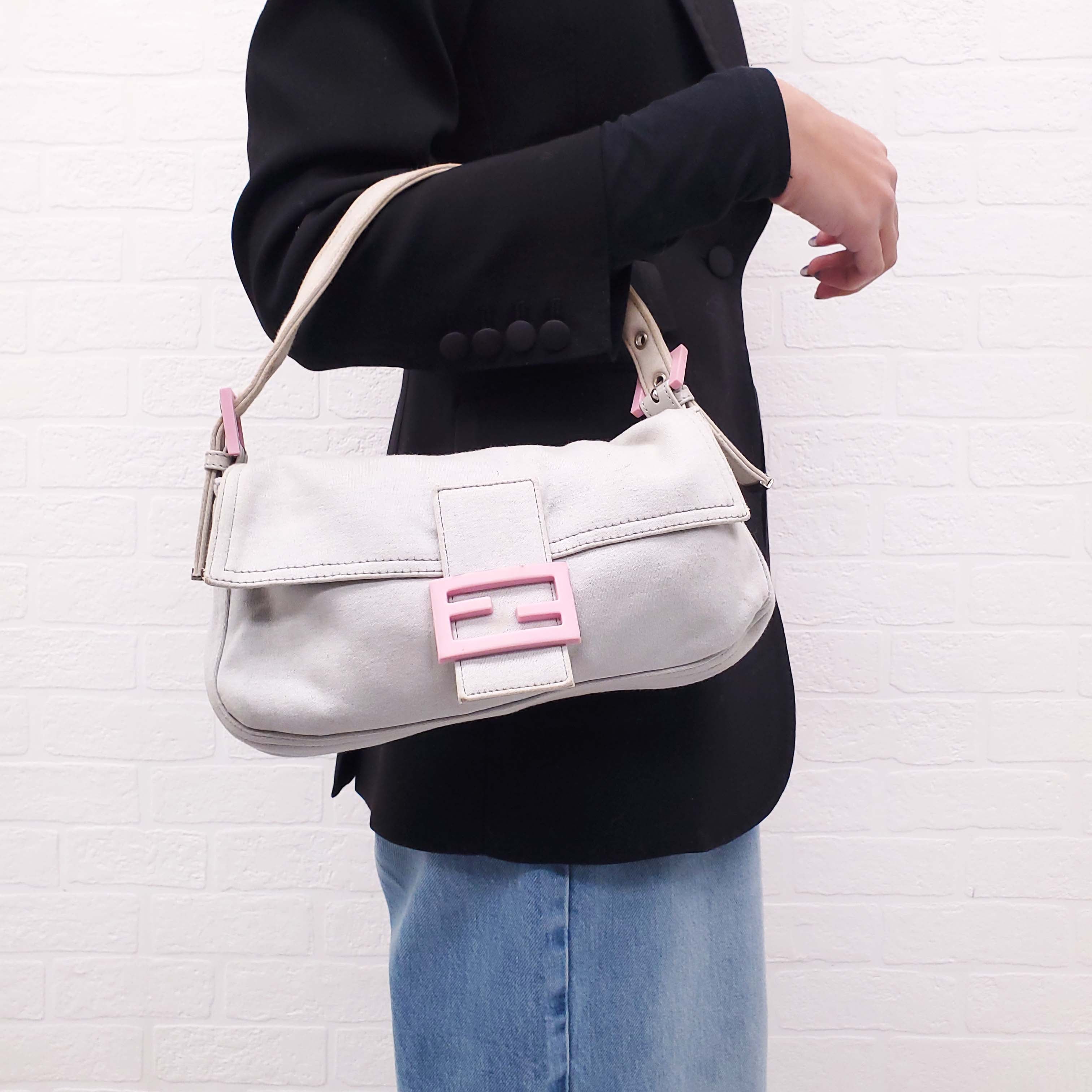 FENDI GREY CLOTH 'BAGUETTE' SHOULDER BAG