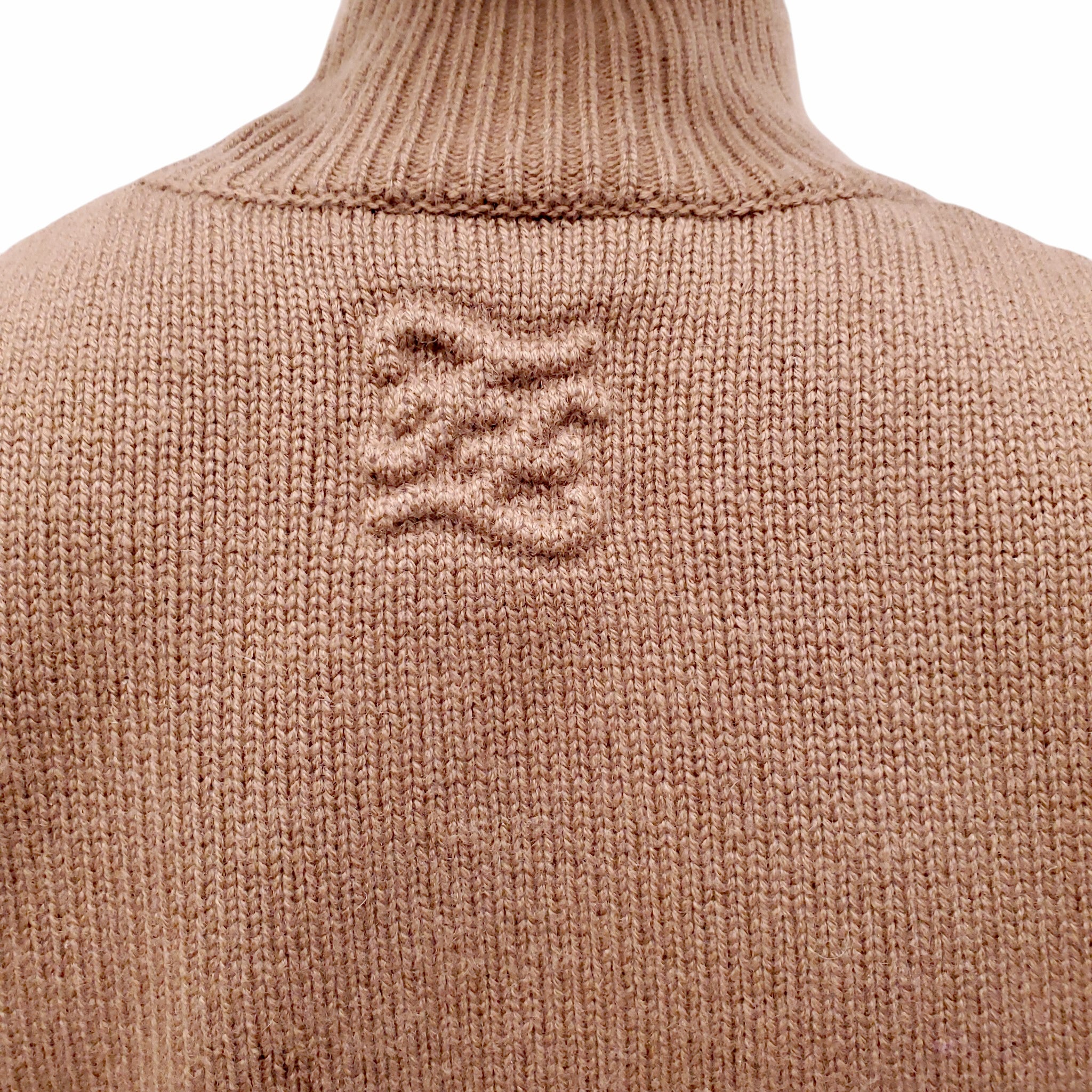 FENDI KHAKI 2-PIECE KNIT SET - SIZE 40